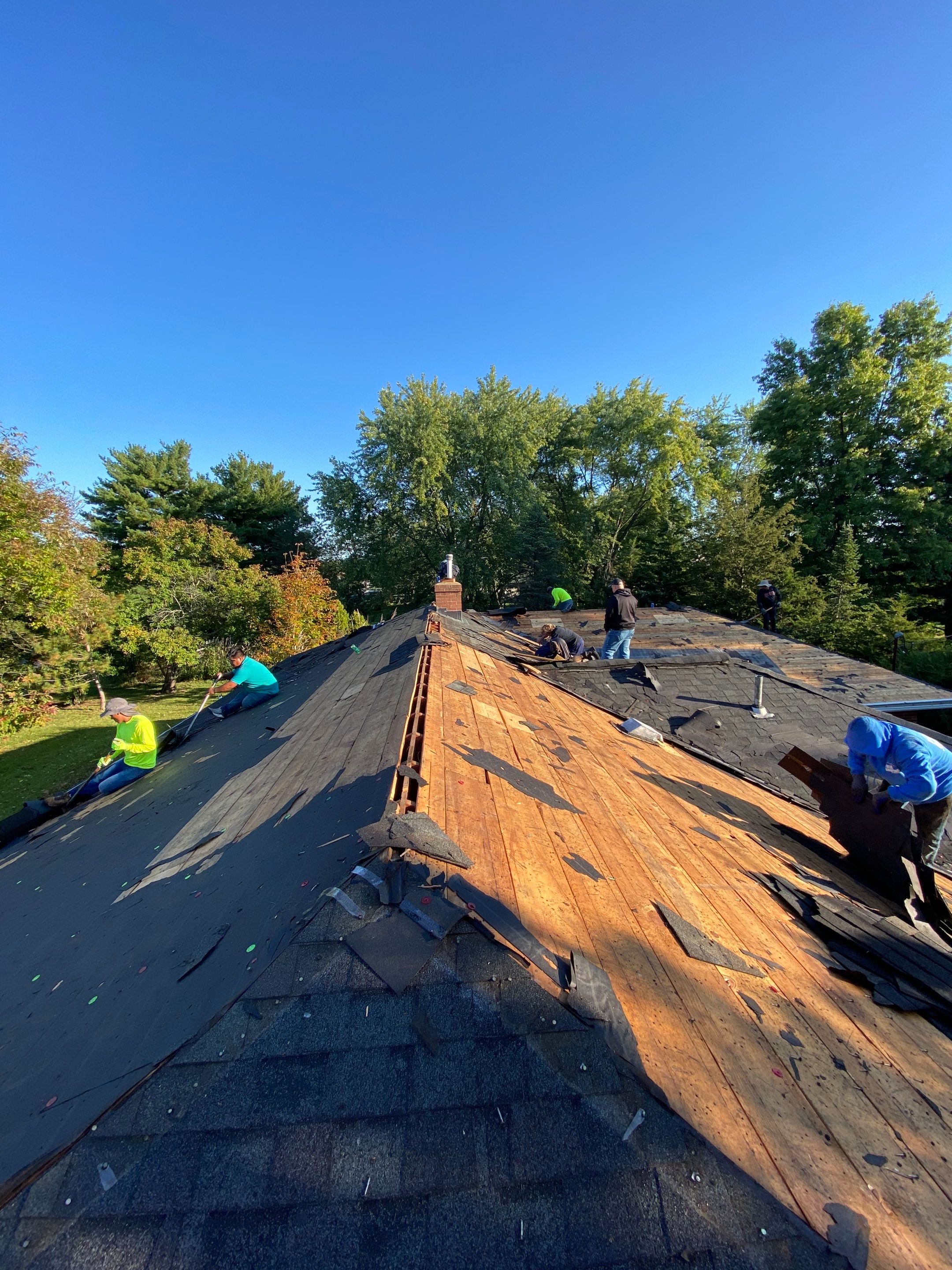 Landmark Pro Installation in Lewis Center by Best Roofing & Siding Company