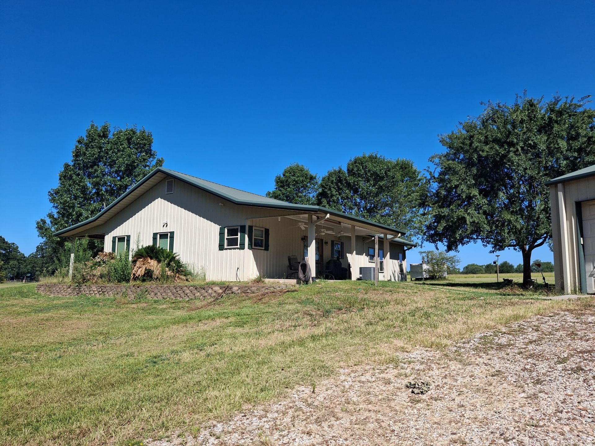 Partial Exterior Paint & Wash in Flint, TX by Quality Coats Painting