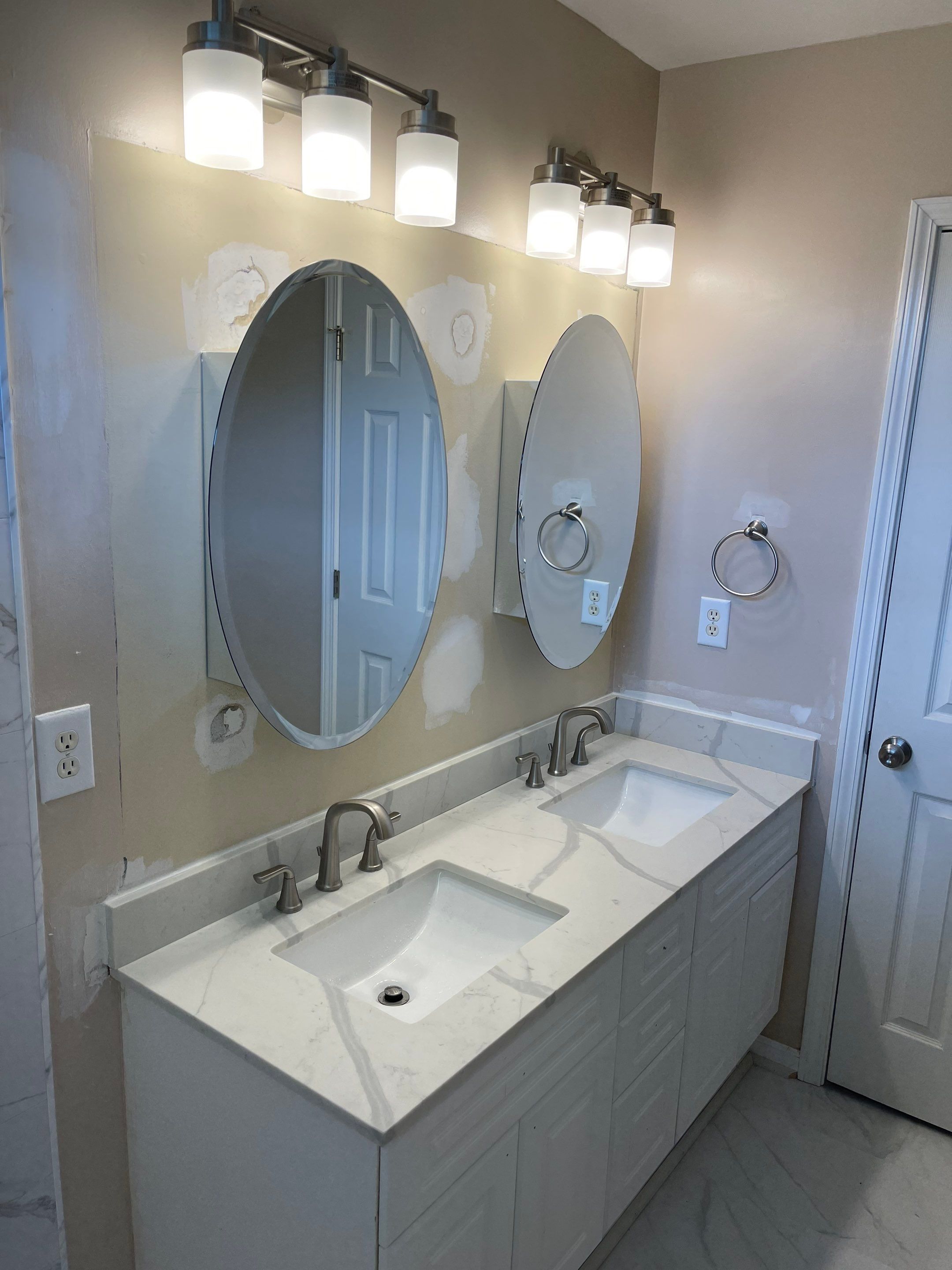 Hickory Point - Bathroom Update by Pillar and Pine