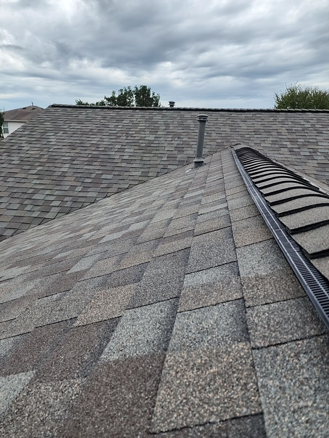 Residential Roofing Installation using Owen's Corning Duration (Lifetime) Shingles by Roof Repair Company