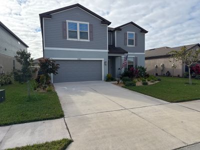 House Wash & Driveway / Sidewalk Cleaning