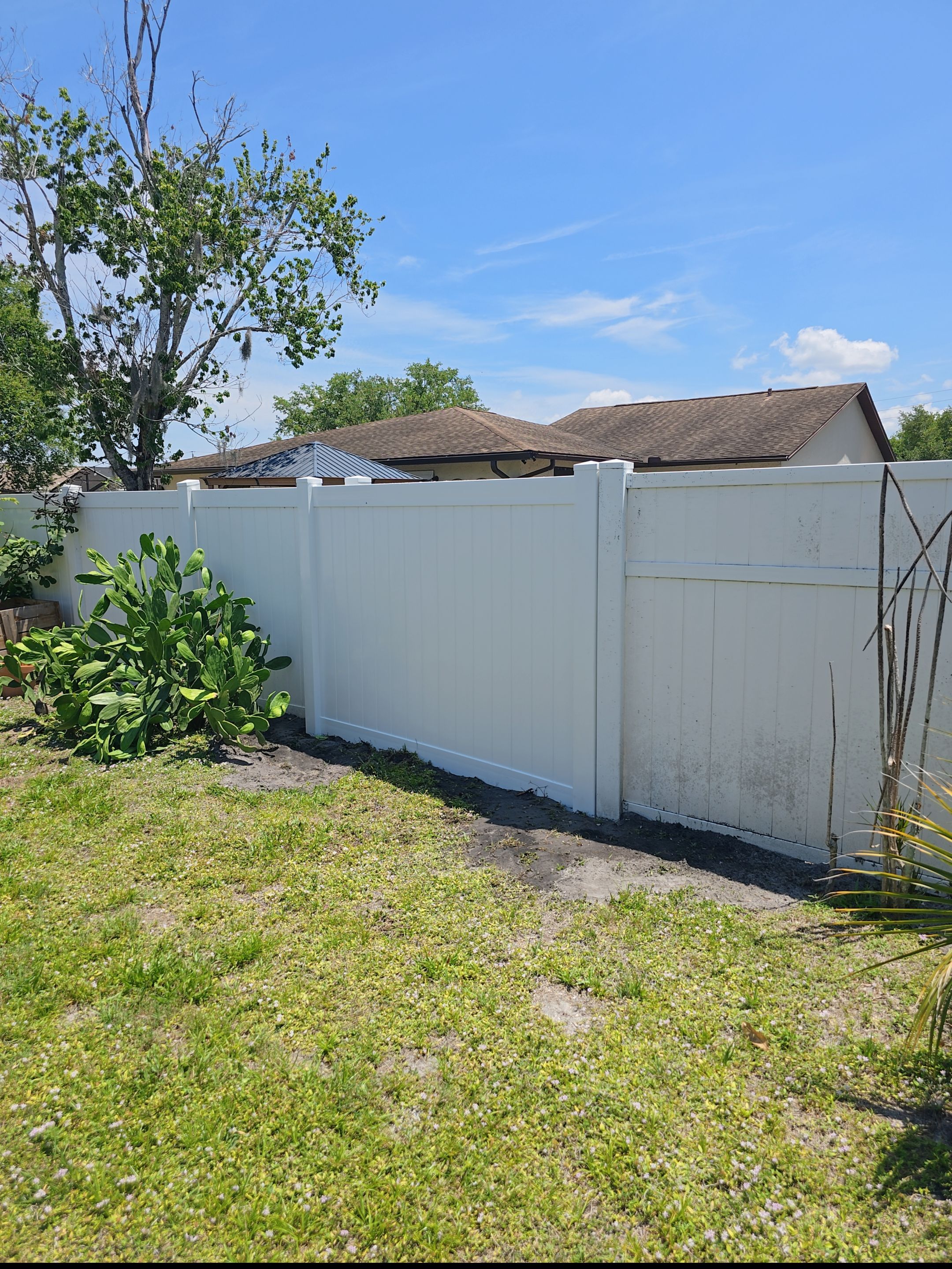 Vinyl Fence in Sarasota by True Fence LLC