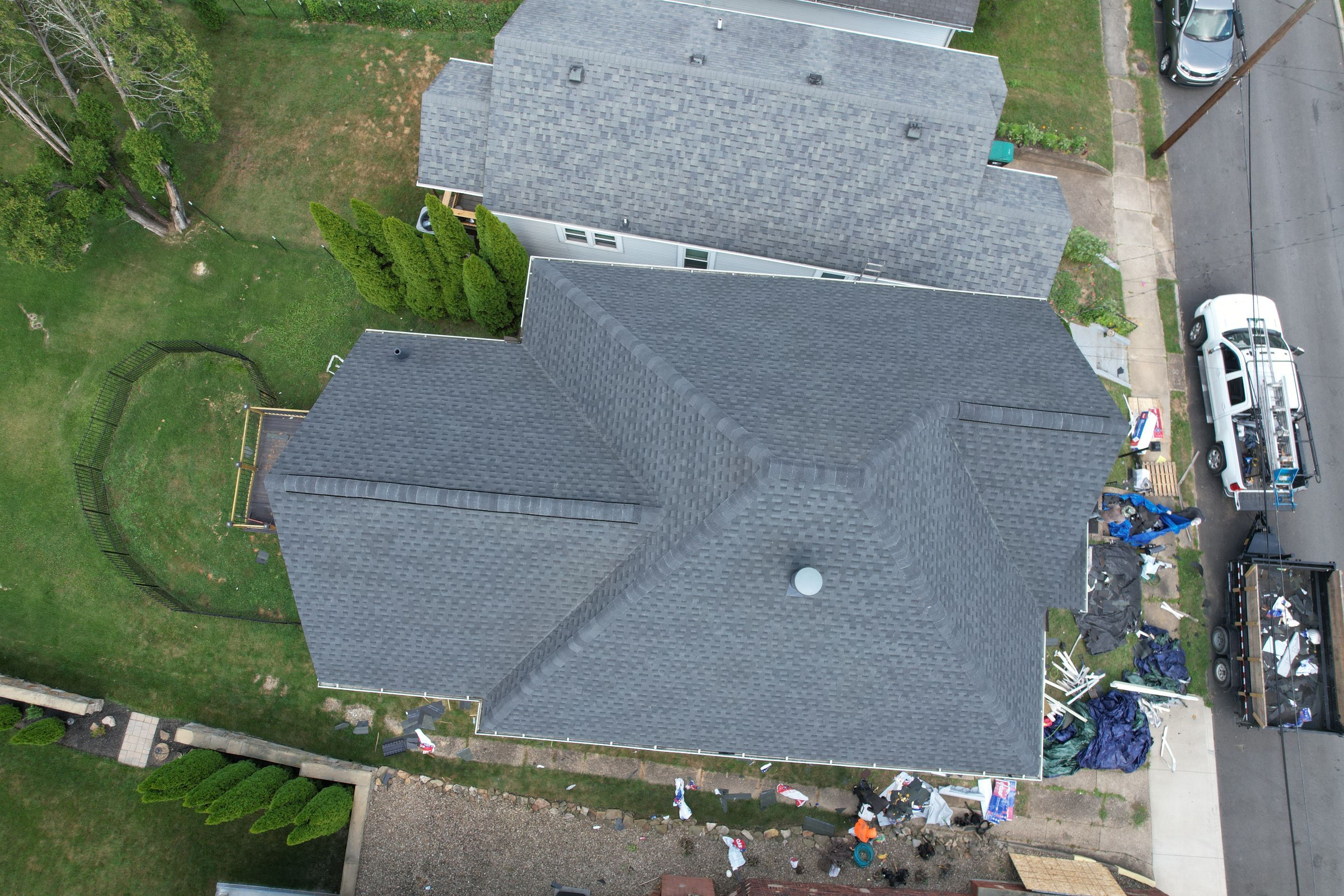 Residential Roofing Installation using GAF Timberline HDZ Charcoal by Rainstoppers Roofing