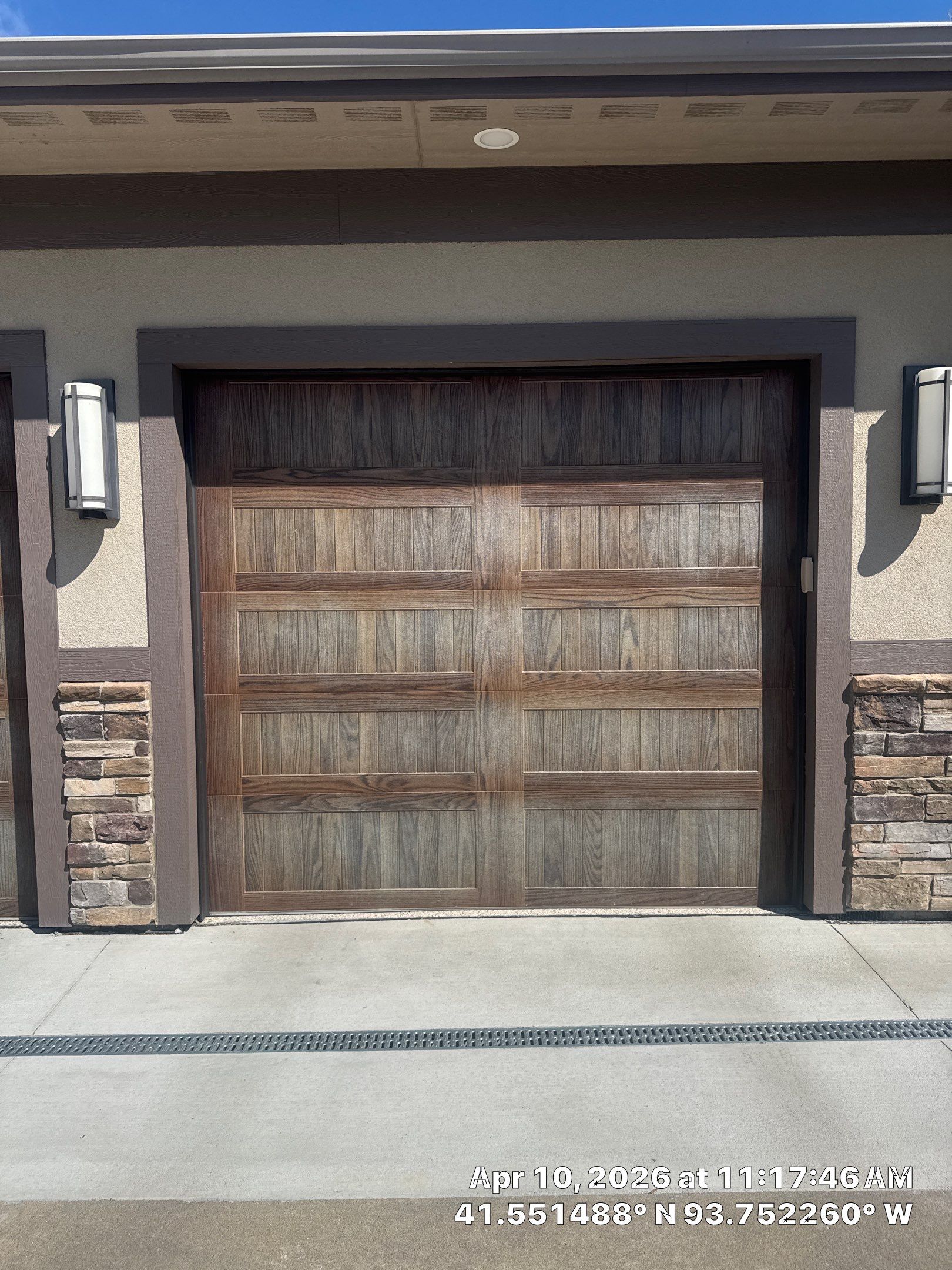Residential Exterior Doors Repaint West Des Moines by Midwest Paint LLC
