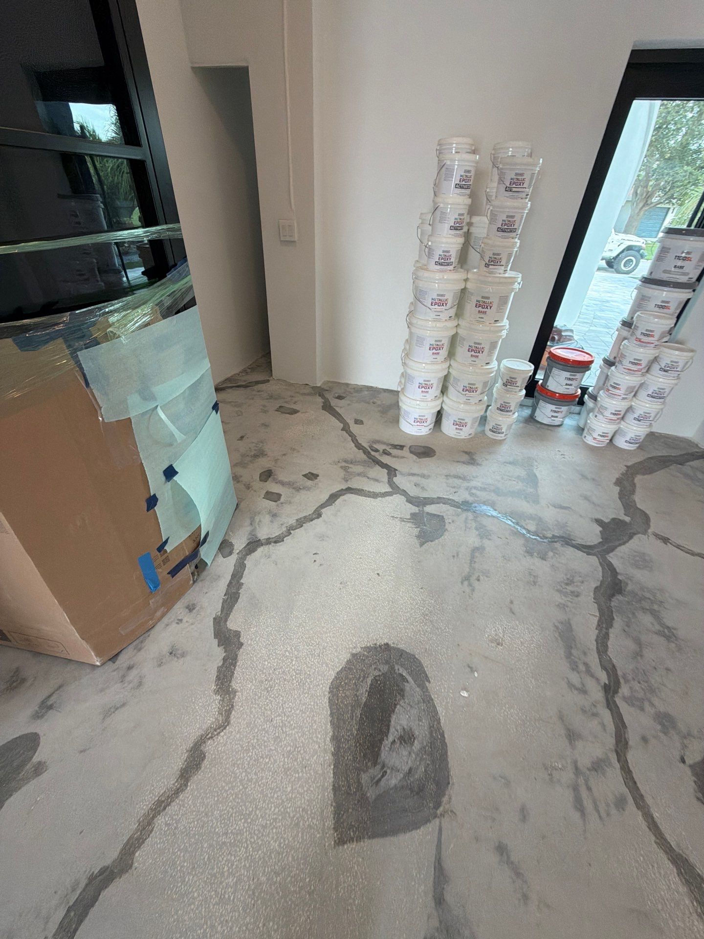 Residential Garage Floor Preparation and Epoxy Coating in Dunedin by Performance Floors & Coating