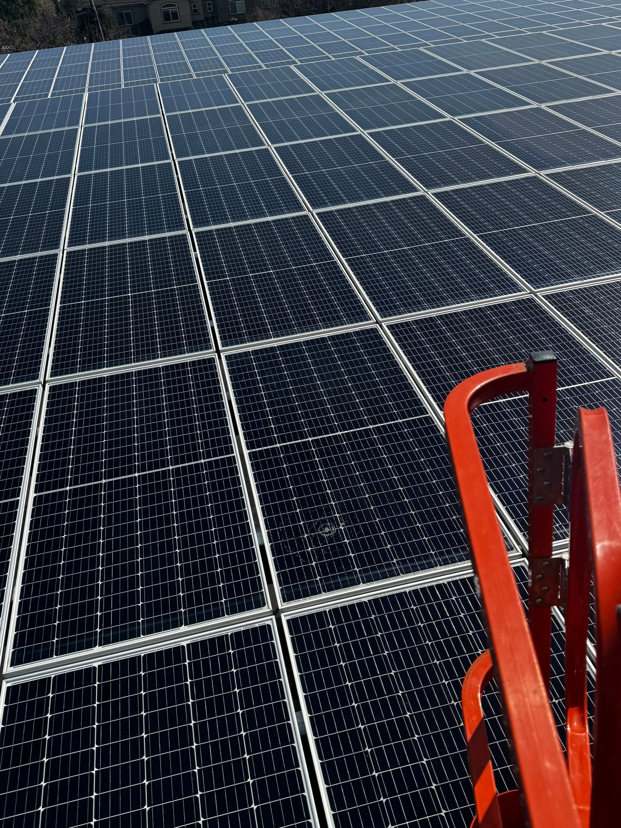 Commercial Solar Panel Cleaning using Deionized Water by All One Solar Shine
