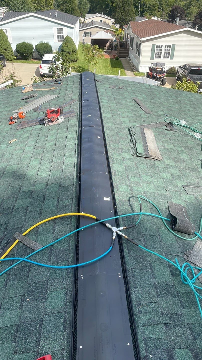 Roof Replacement using CertainTeed Landmark by 180 Contractors