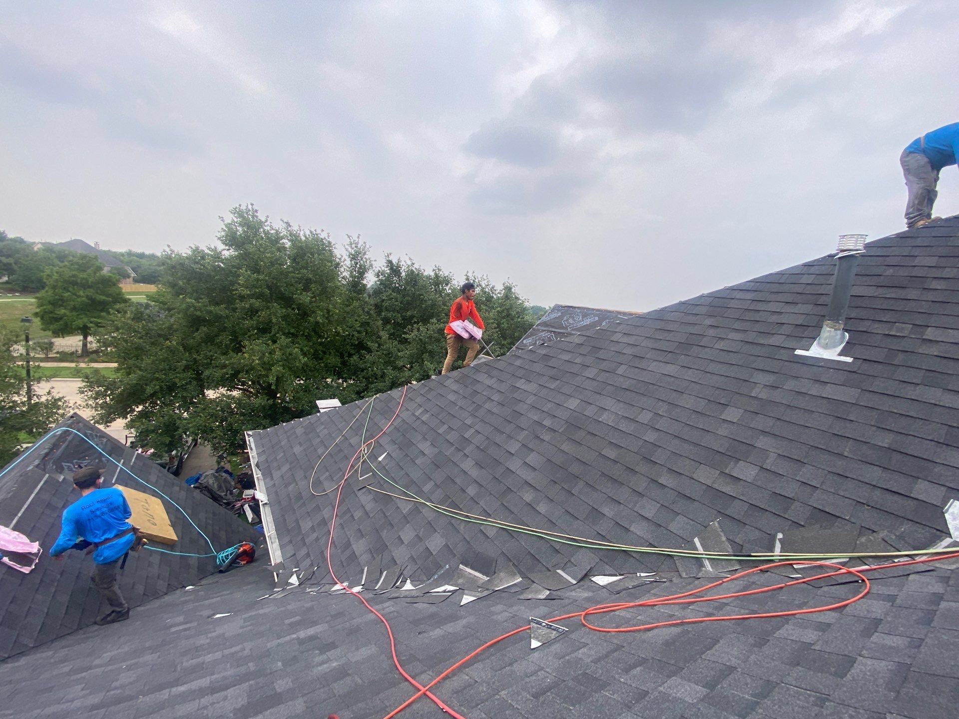 Residential Roofing Installation using Owen's Corning Duration (Lifetime) Shingles by Roof Repair Company