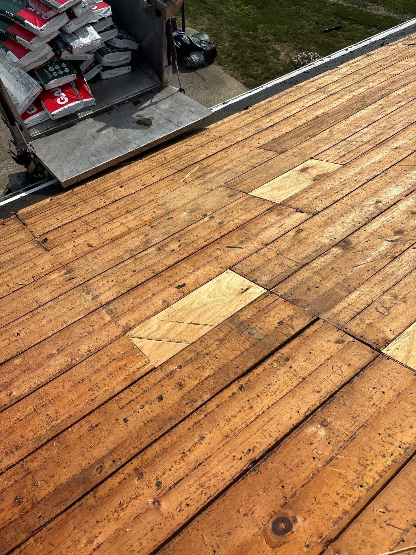 Residential Roofing Installation using Timberline UHDZ Shingles - Pewter Gray by RoofX 