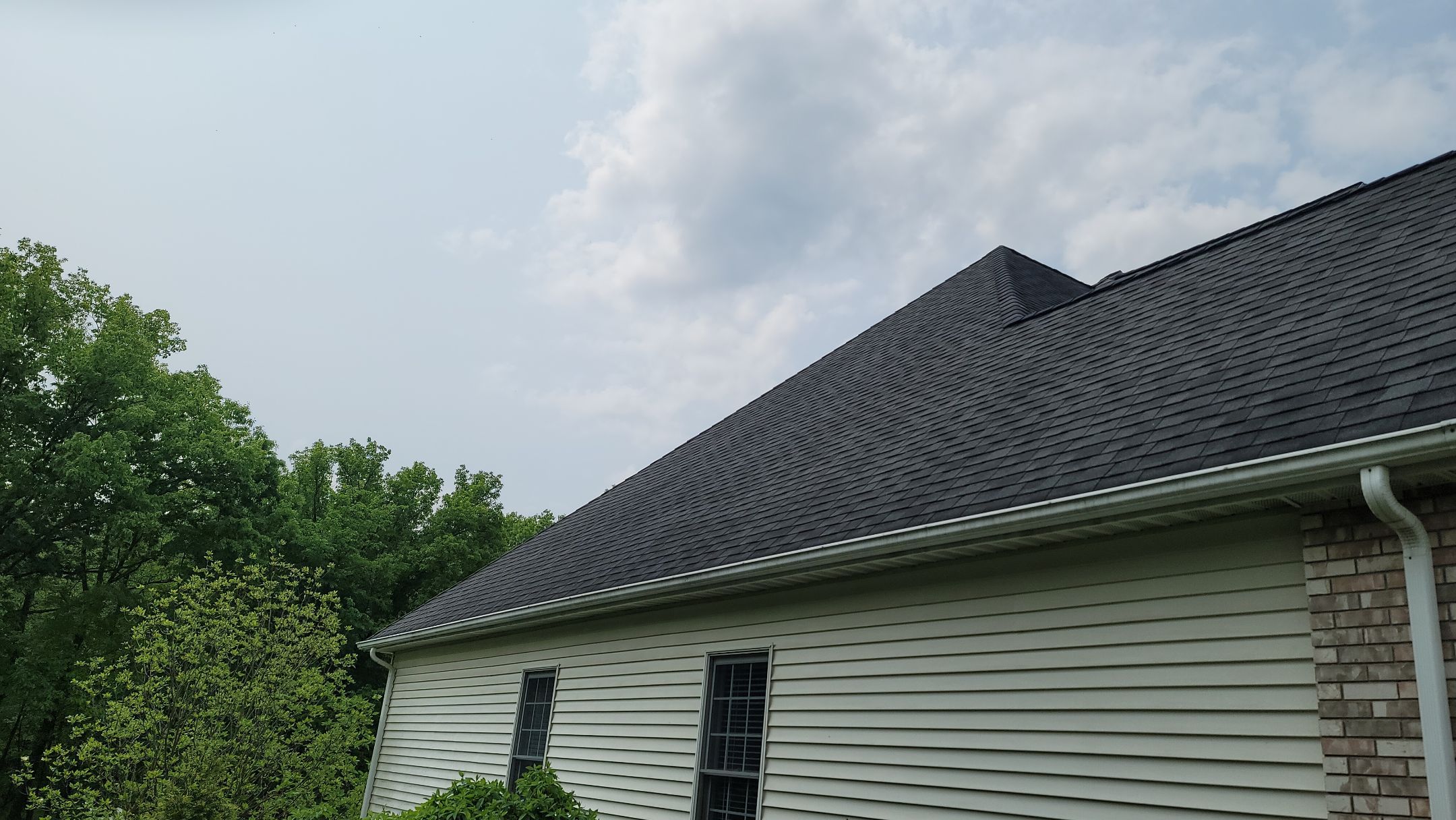 GAF Timberland Color: Pewter Gray by Eagle Eye Roofing