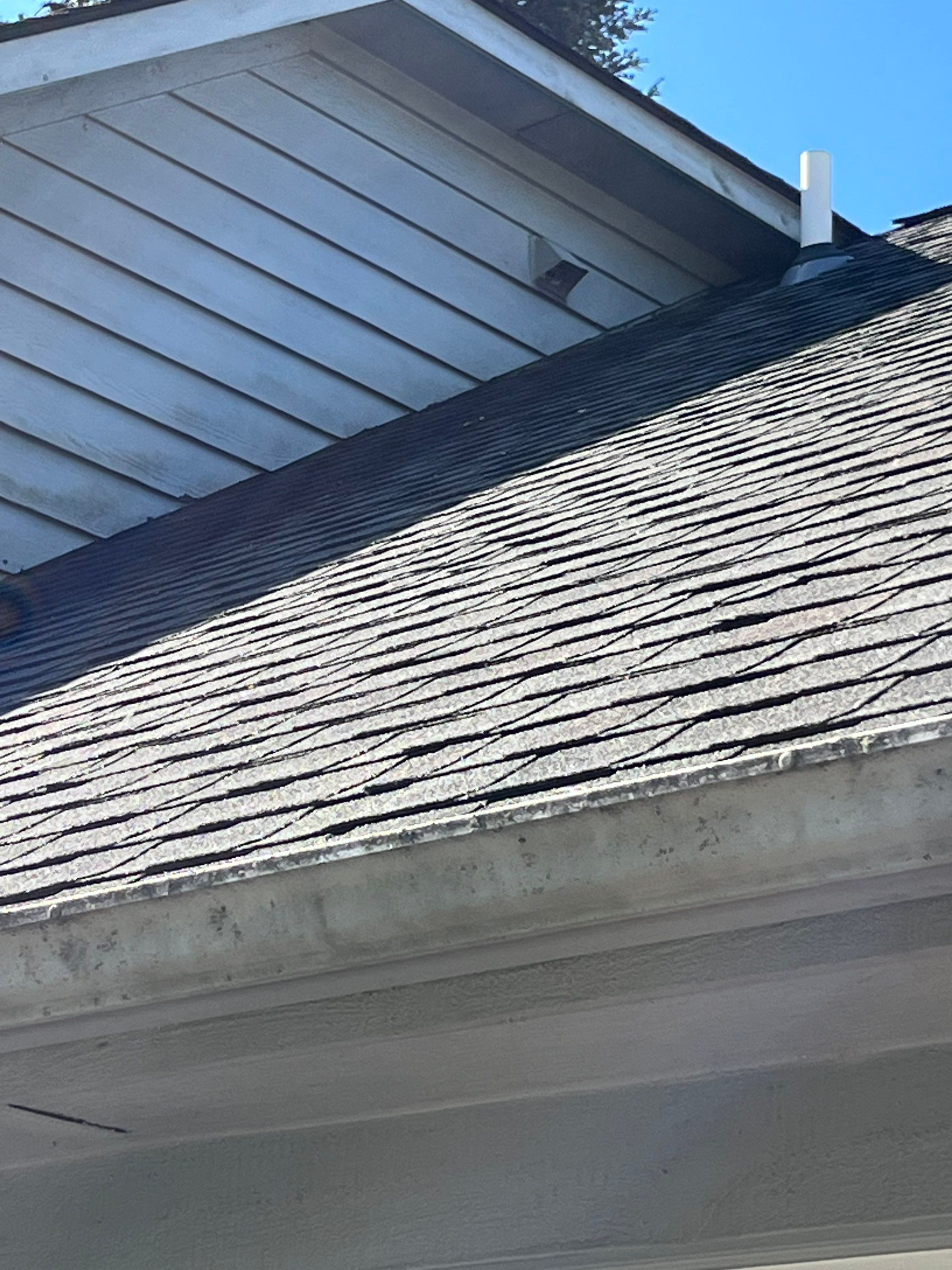 Siding Replacement using Ascend Laguna Blue by 180 Contractors