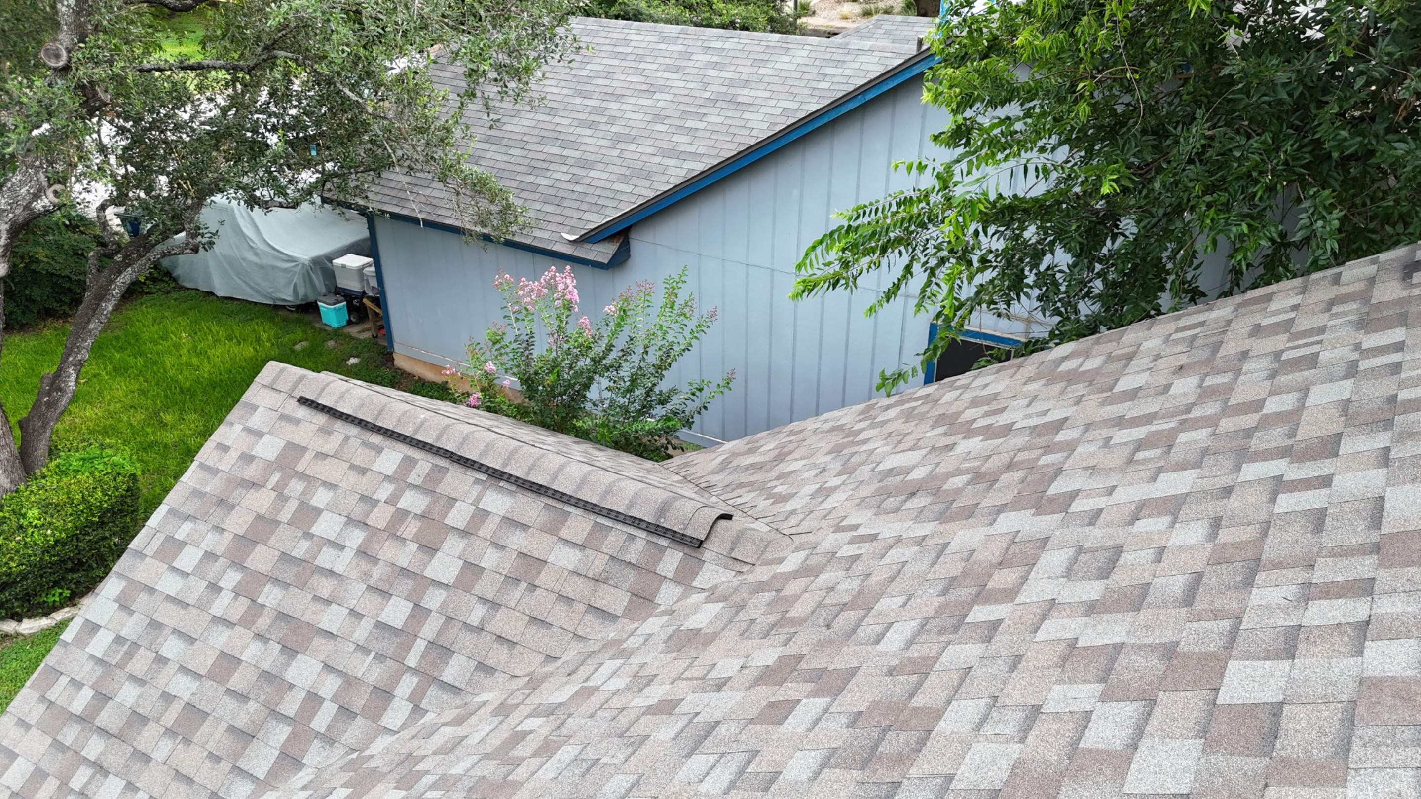 Driftwood - Owens Corning TruDefinition Duration by RoofsOnly.com