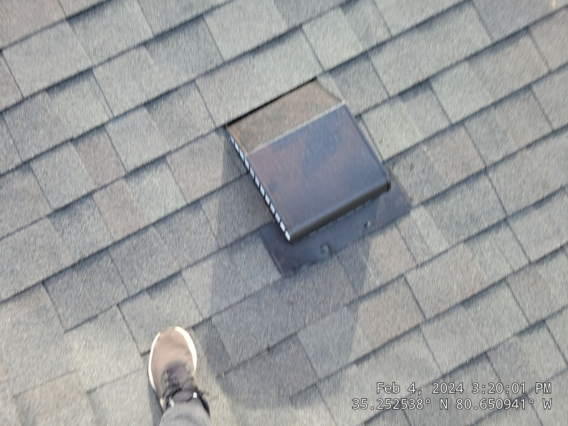 Charlotte- Williamsburg Gray by Merritt Roofing LLC