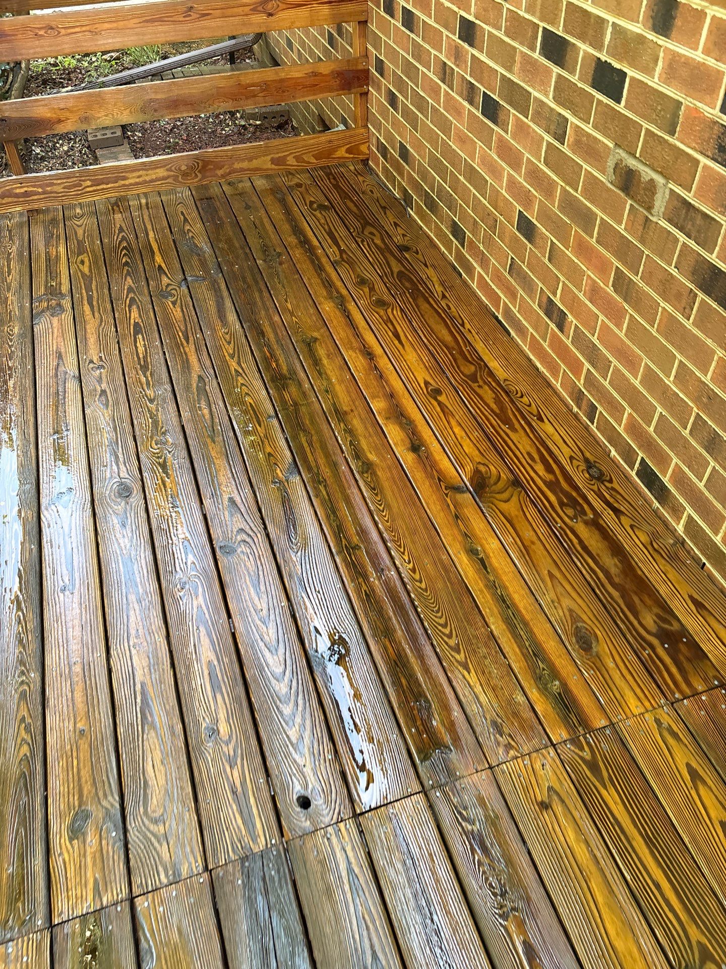 Deck using Wood Sealant by DuraSeal