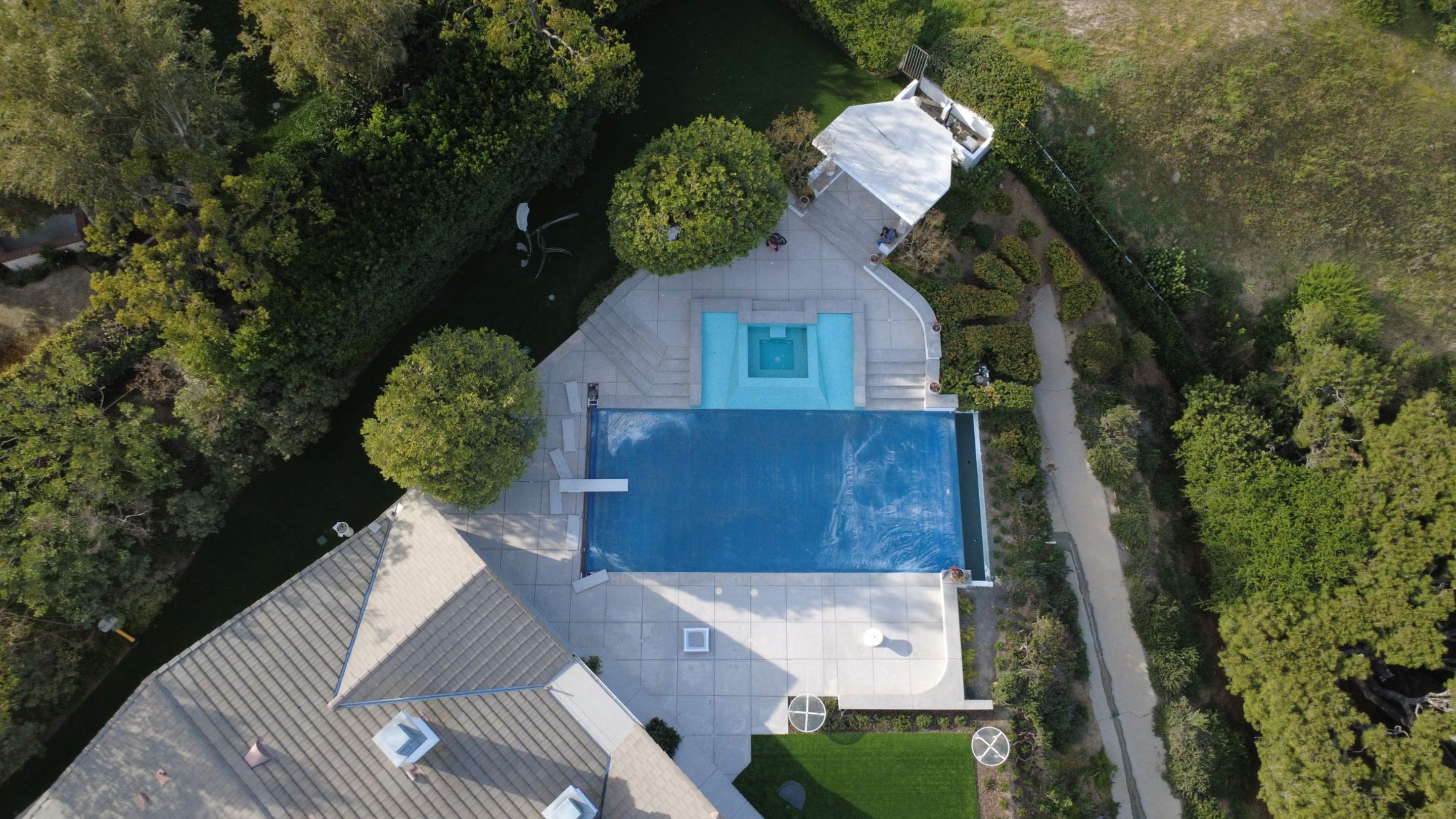 Concrete Cleaning With Sandblasting & Sealing  by La Power Washing Inc 