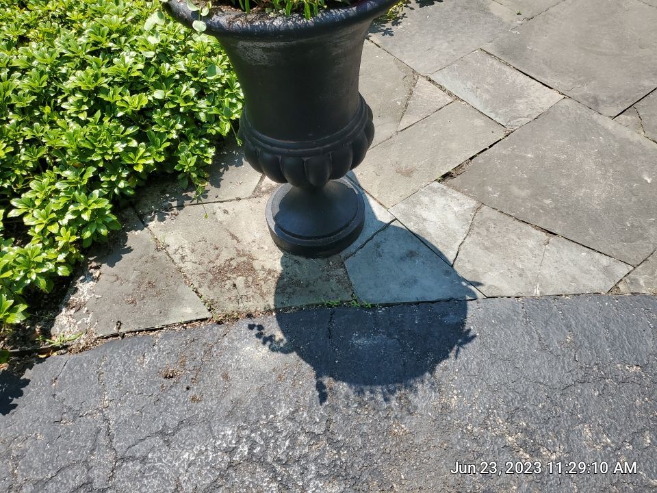 Northfield, IL patio power washing by Northern Power Washing LLC.