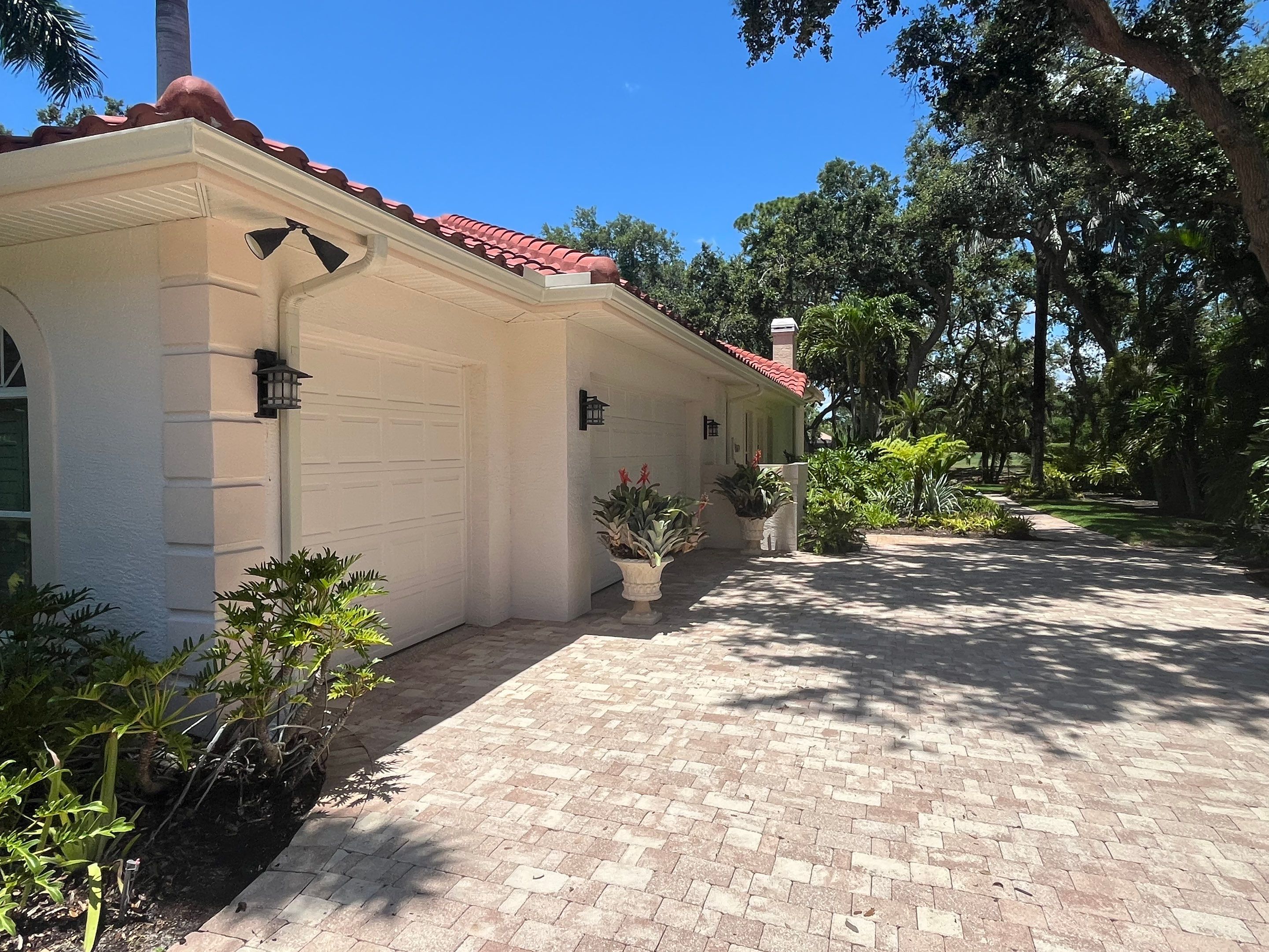 Splash Guard Gutters for Rainy Season Protection in Osprey FL by Gutter Professors