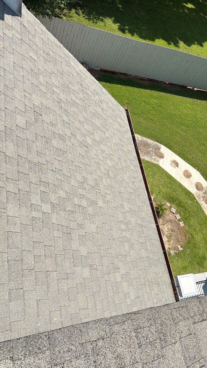 Meadow Grove Wy  Lilburn,  by Dom Roofing & Restoration