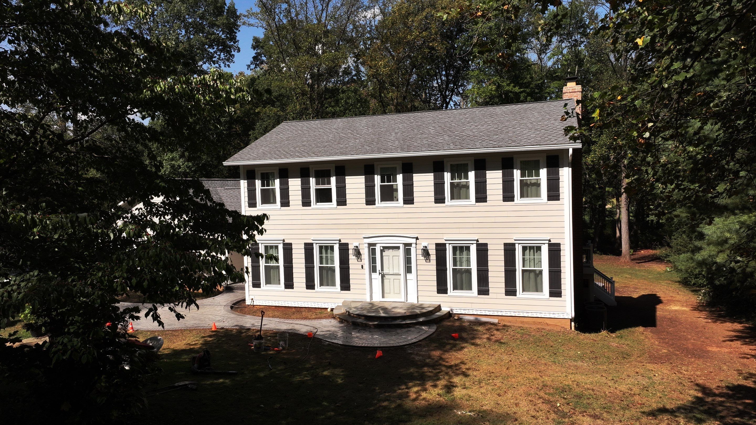 Sleek James Hardy Siding in Virgina by American Home Contractors