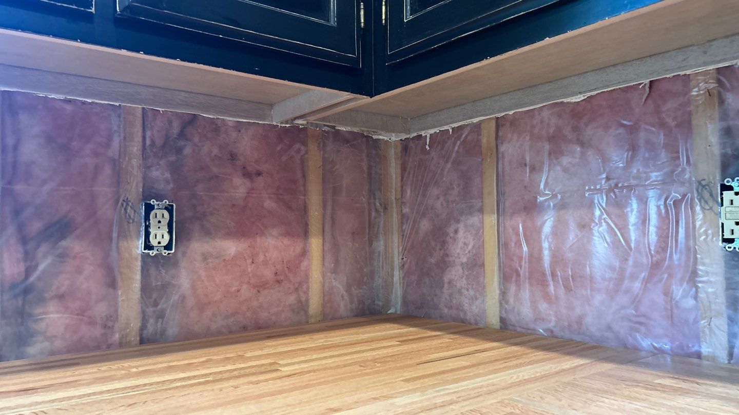 Subway tile backsplash  by Footprints Floors of Nashville