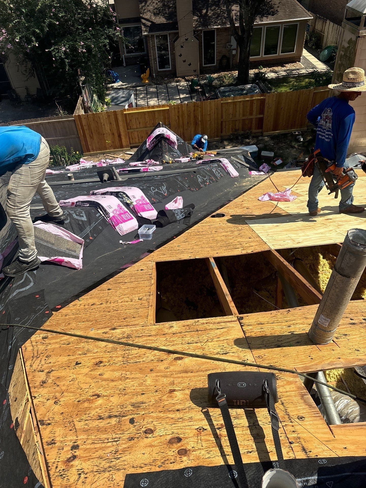 Residential Roofing Installation using Owen's Corning Duration (Lifetime) Shingles by Roof Repair Company