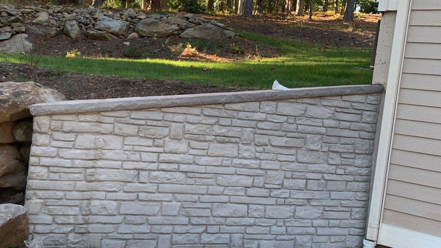 Outdoor Kitchen using Clifrock Panels by Xtreme Concrete Services