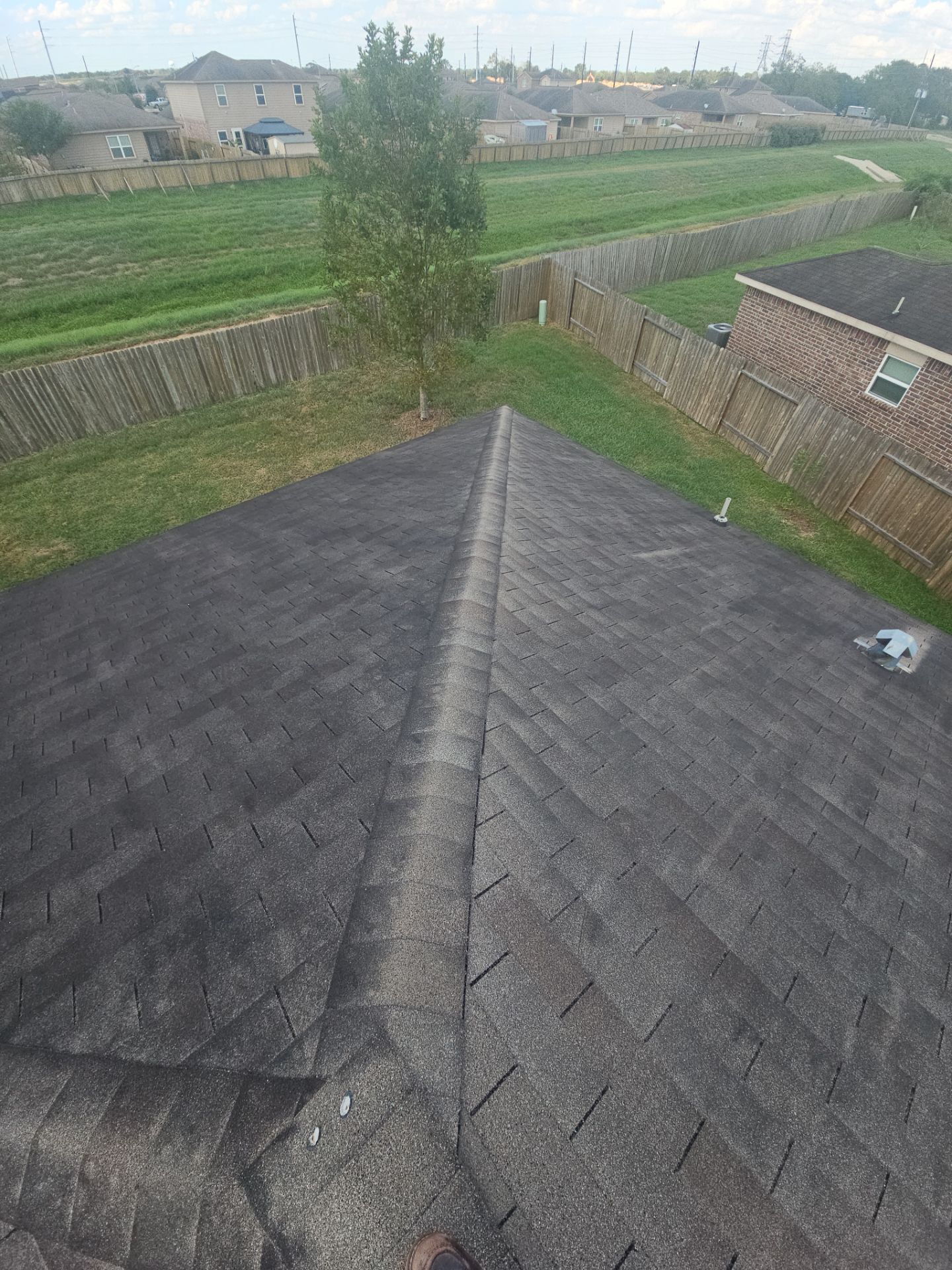 Hail Damage using Owen's Corning Duration (Lifetime) Shingles by Roof Repair Company