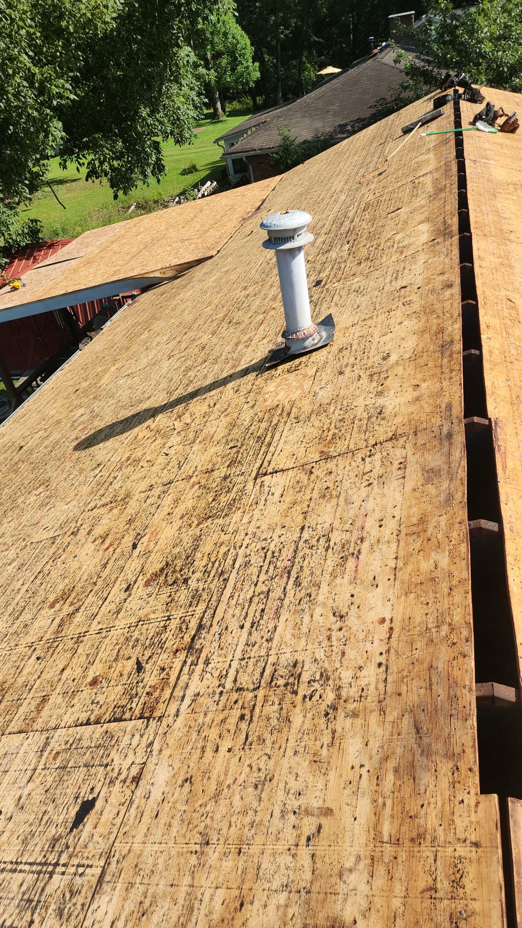 Residential Roofing Installation using GAF Timberline HDZ Barkwood by Rainstoppers Roofing