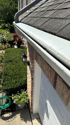 Turtle Shell gutter protection installation in Naperville, IL 60540, photograph 5
