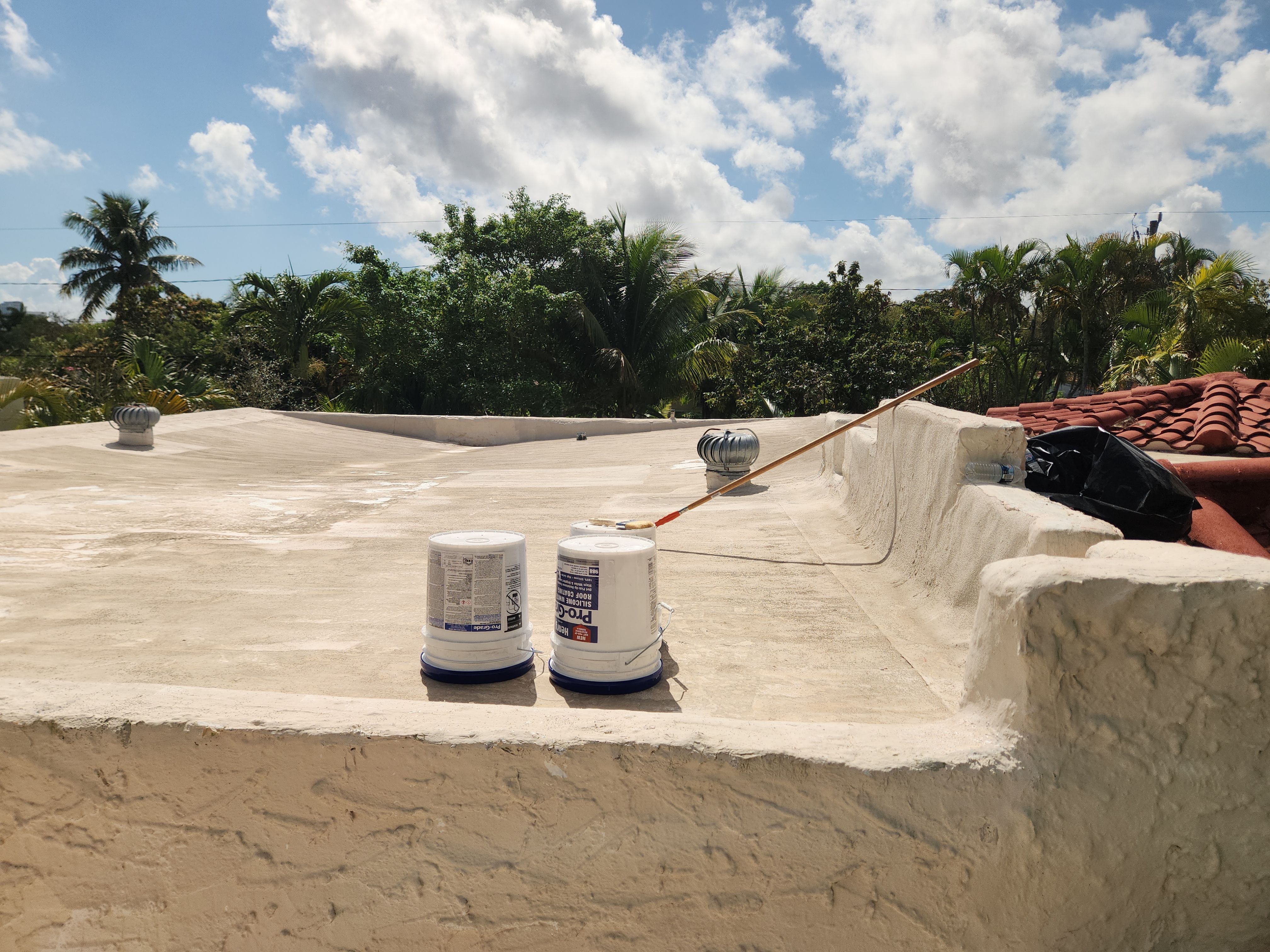 Expert Silicone Roof Coating in Hollywood – Aastro Roofing Delivers Long-Lasting Protection by Aastro Roofing