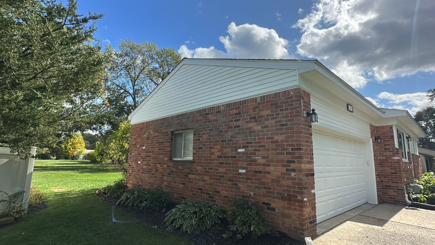 Roof Replacement using CertainTeed Landmark Pro by 180 Contractors