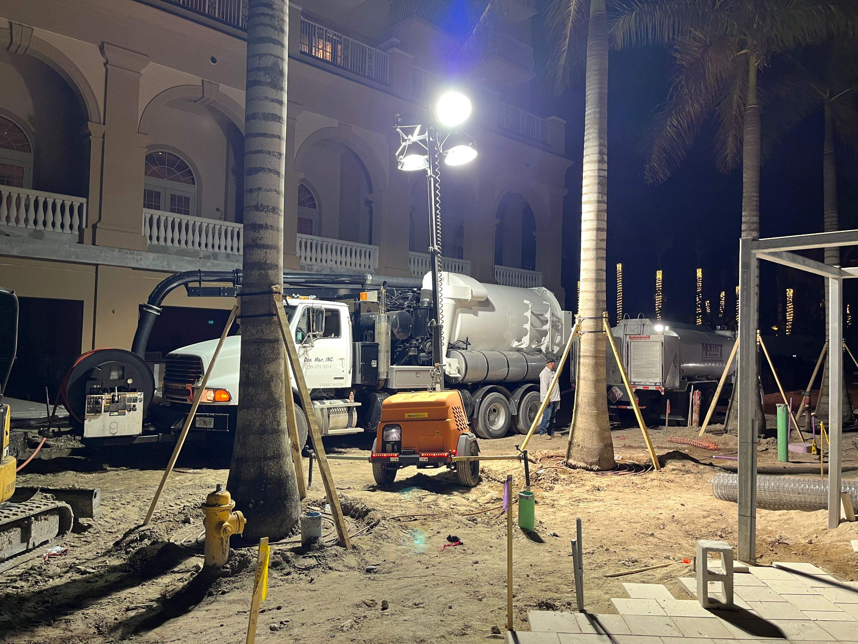 Ritz-Carlton S. Pool Deck & S. Service Rd Drain Cleaning by APS Power & Water
