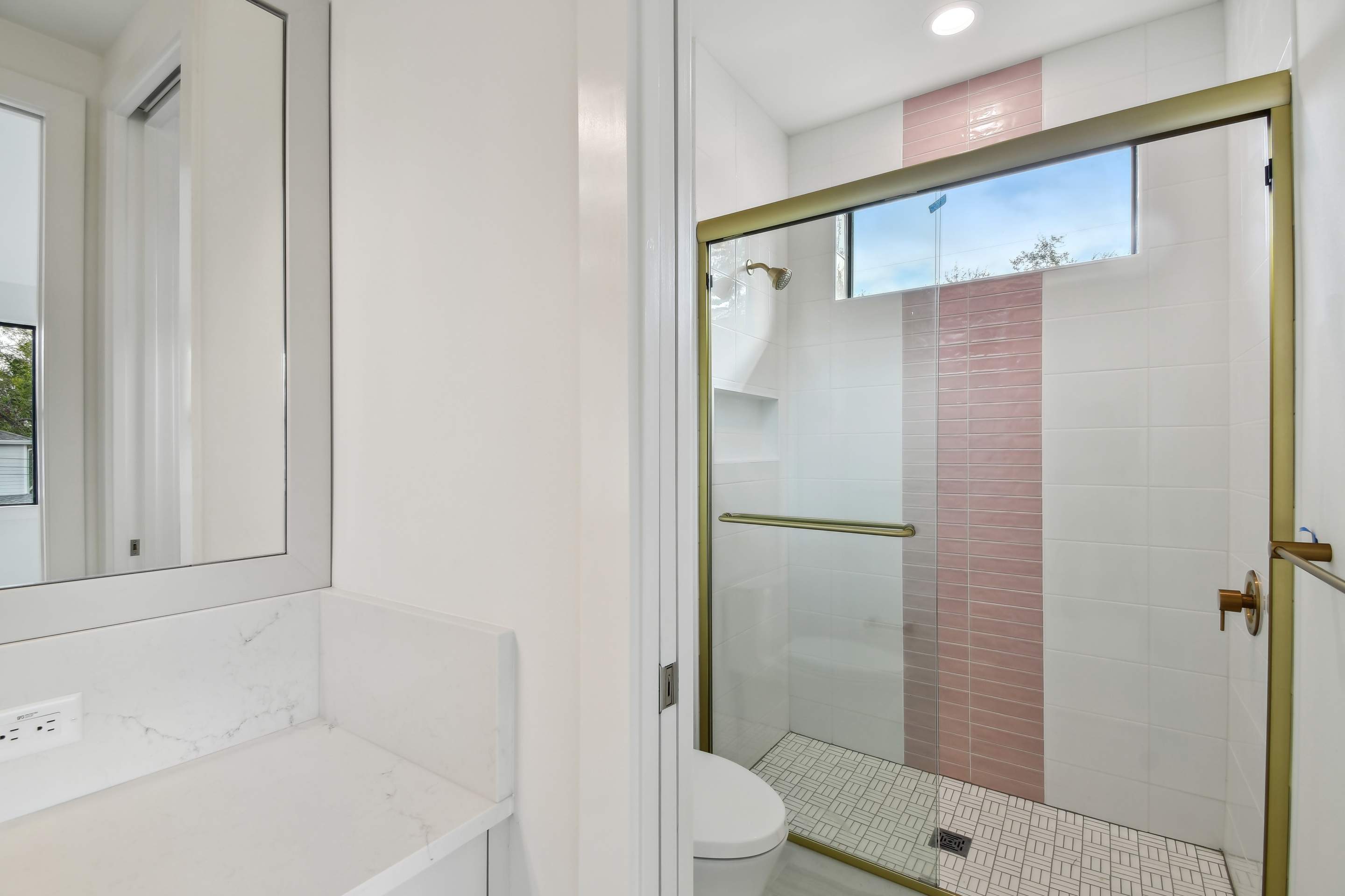 Coastal Soll II by Lyons Heritage Tampa, LLC
