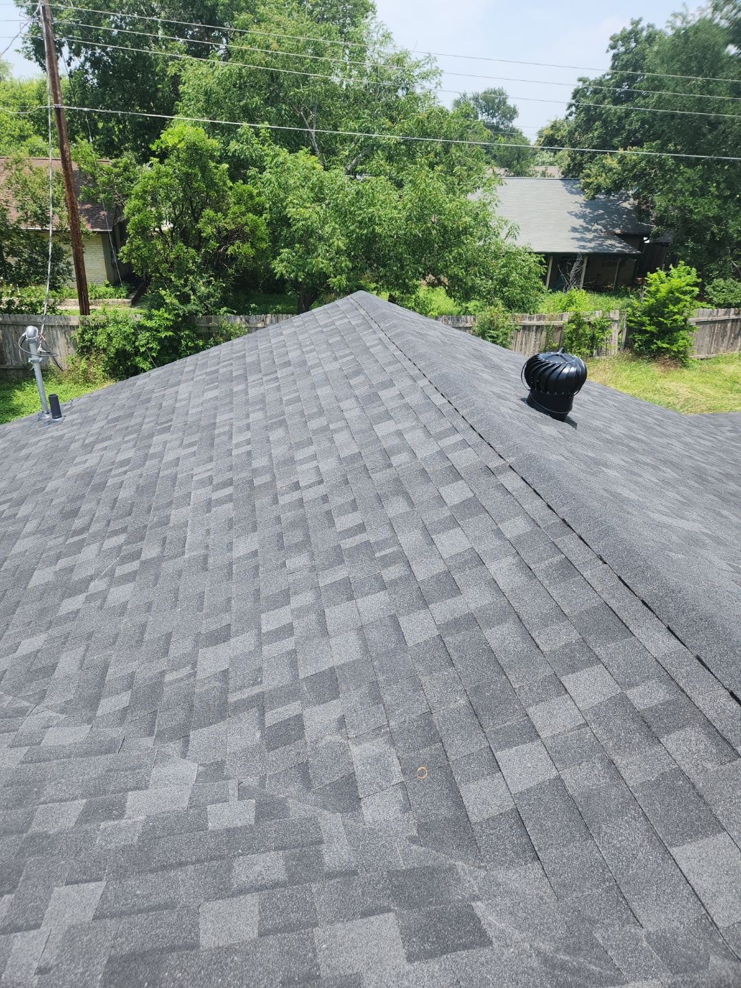 Onyx Black - Owens Corning TruDefinition Duration by RoofsOnly.com