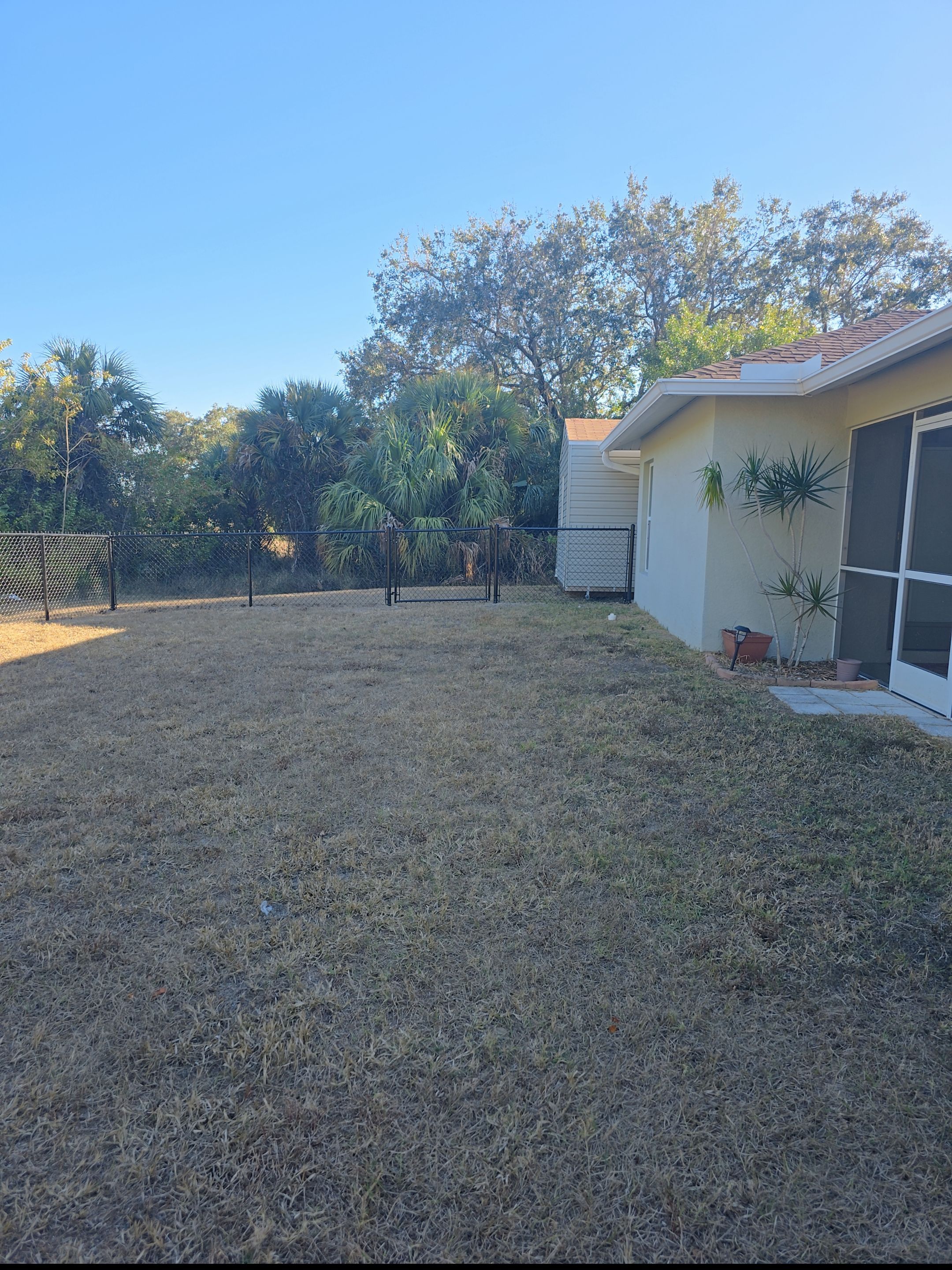Chain Link Install in LaBelle by True Fence LLC