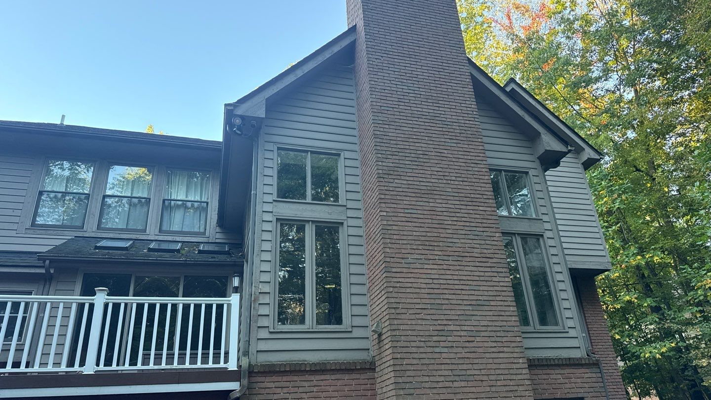 Siding Replacement using Alside S7 Cedar Mill Grain Cape Cod Grey by 180 Contractors