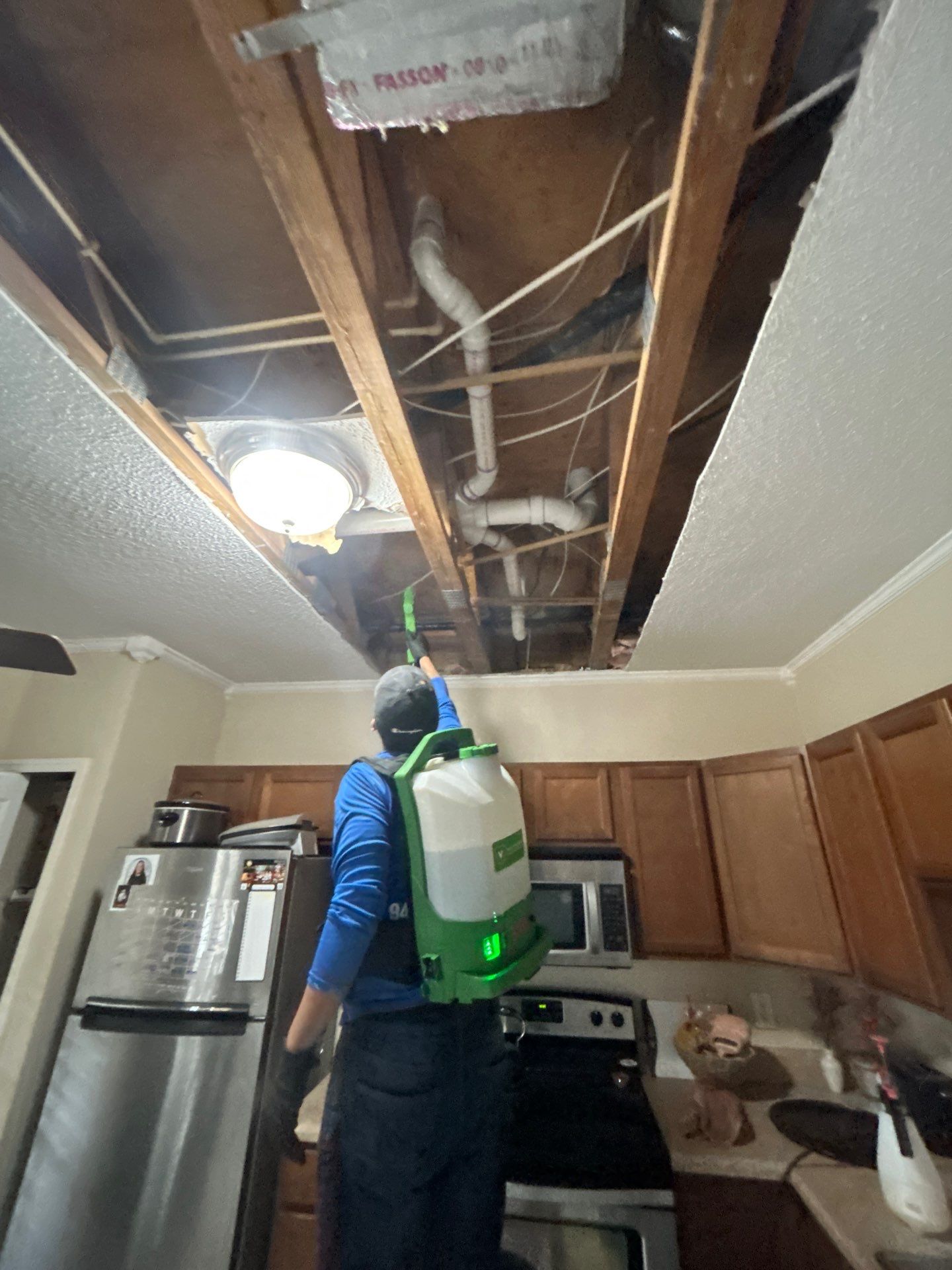Water Damage Restoration Zephyrhills FL by Ampm Restoration Services