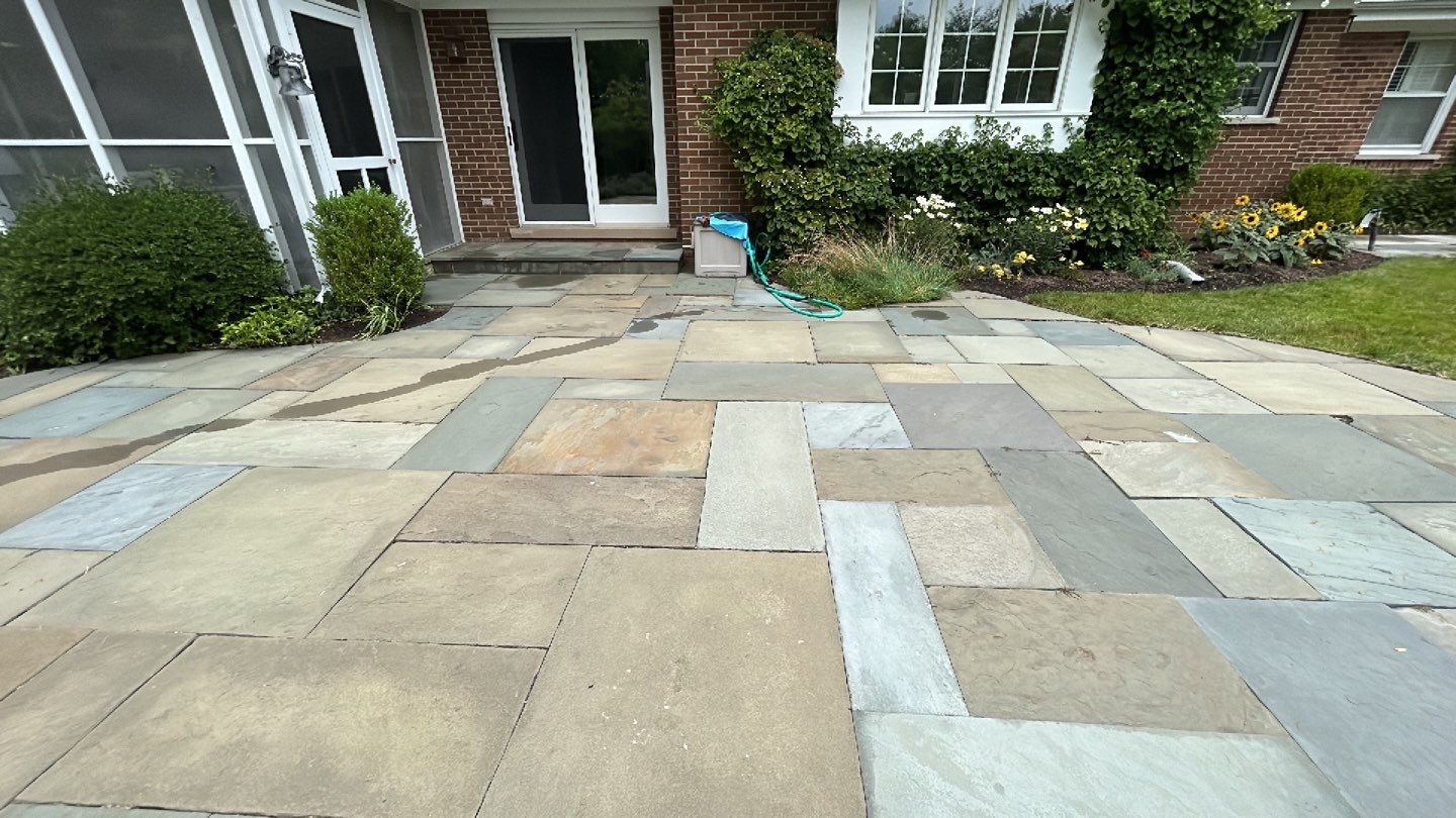 Northfield, IL patio power washing by Northern Power Washing LLC.
