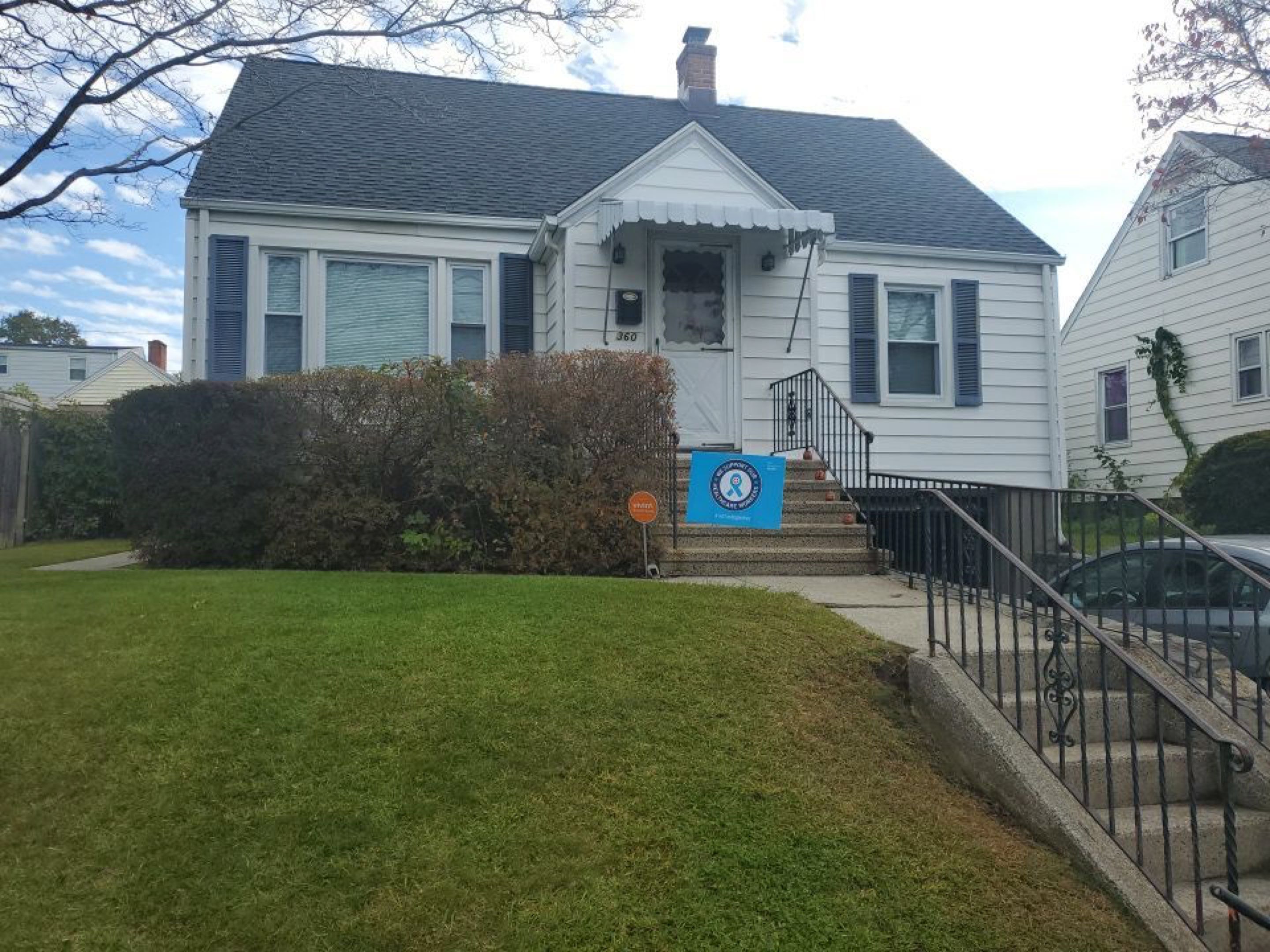 Siding Installation using Certainteed Monogram Charcoal Gray by A Plus Exterior