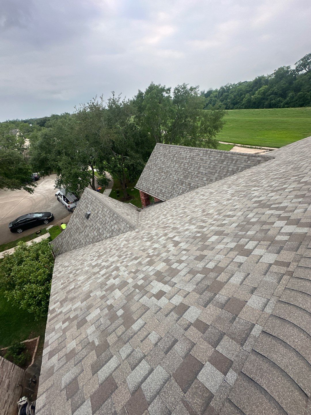 Residential Roofing Installation using Owen's Corning Duration (Lifetime) Shingles by Roof Repair Company