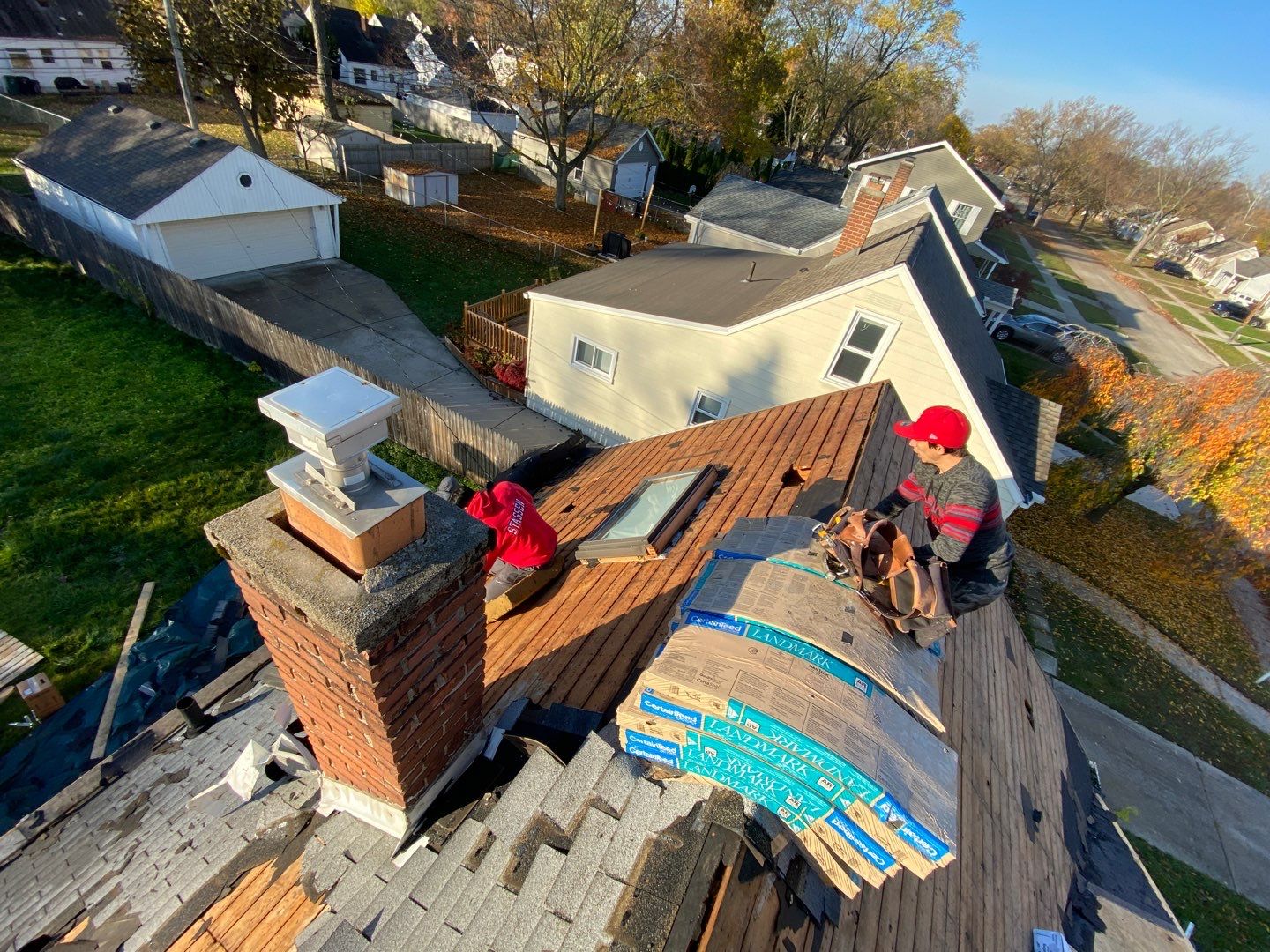 Roof Replacement using CertainTeed Landmark by 180 Contractors
