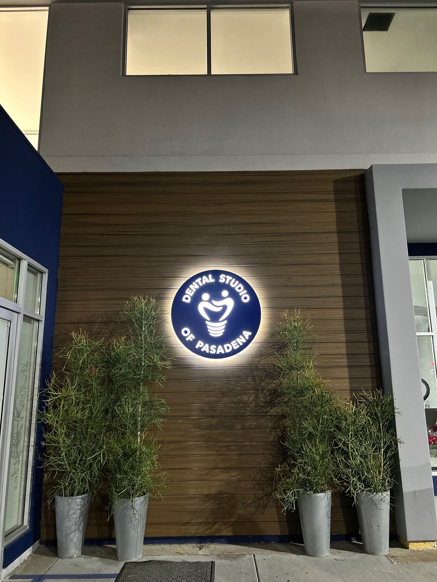 Project in Pasadena by Golden State Signs