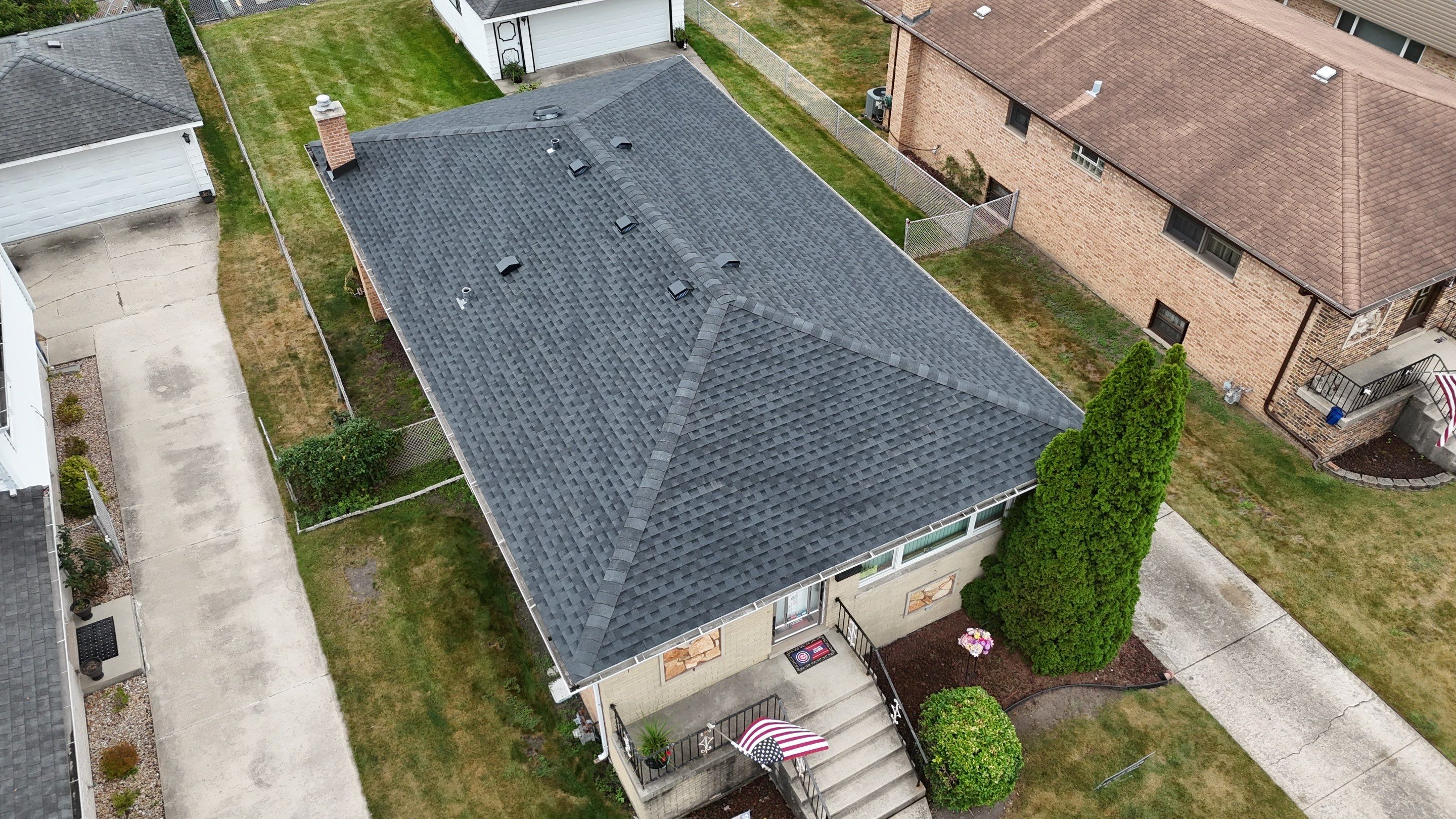 GAF Charcoal Roof Replacement in Alsip, IL — photo 8