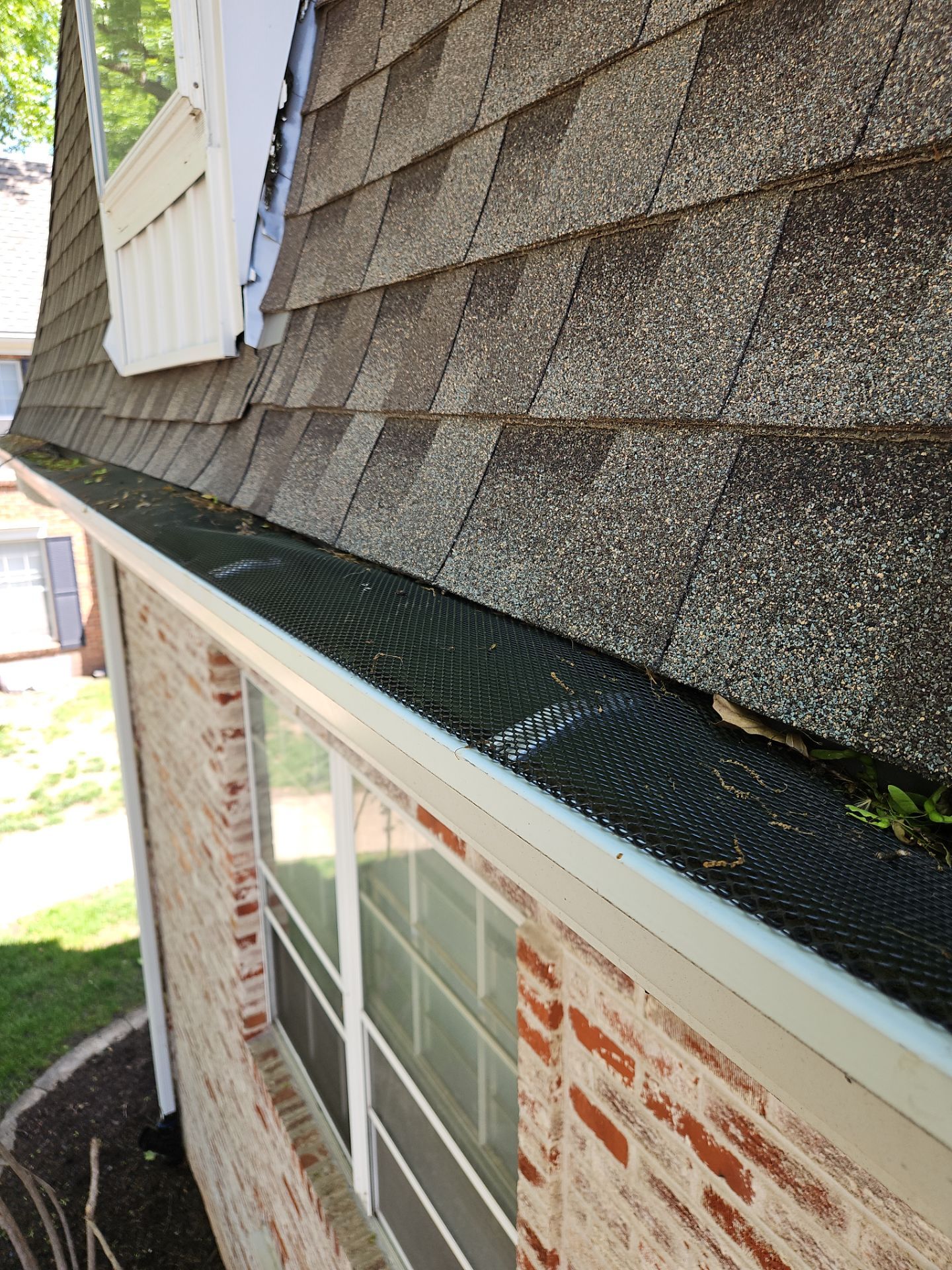 Commercial gutter cleaning Overland Park, KS after photo with clean gutters