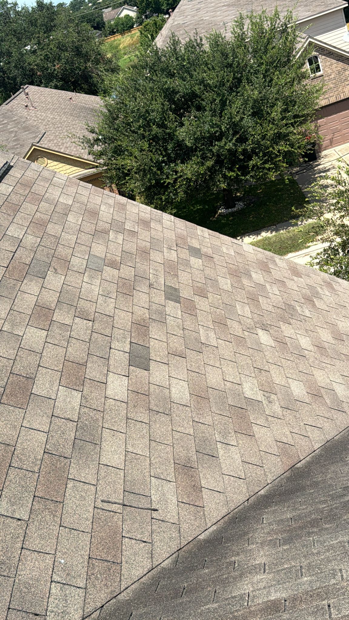 Hail Damage using Owen's Corning Duration (Lifetime) Shingles by Roof Repair Company