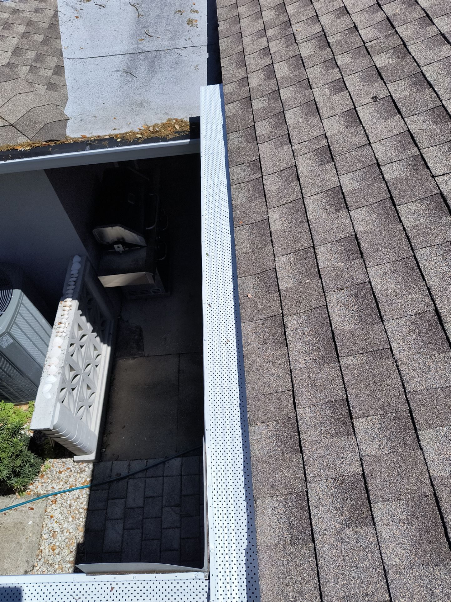 Leaf Guard using Gutter Guards in Sarasota FL by Gutter Professors