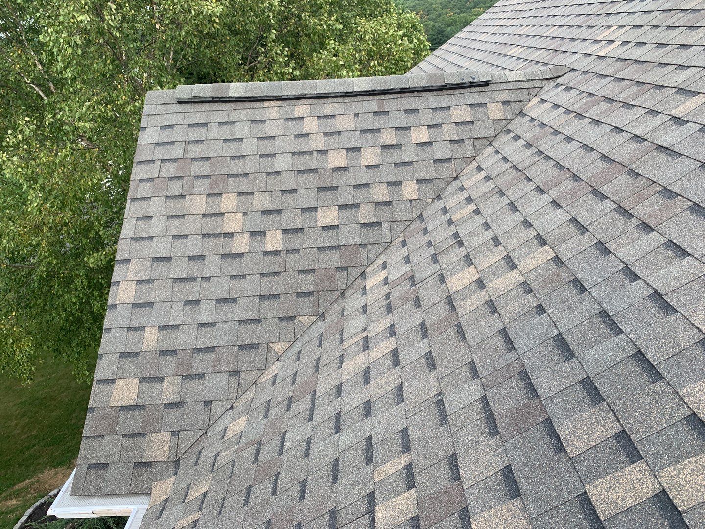 Residential Roofing Installation using Atlas Pinnacle Pristine Heather Blend by Frederick Roof Repair