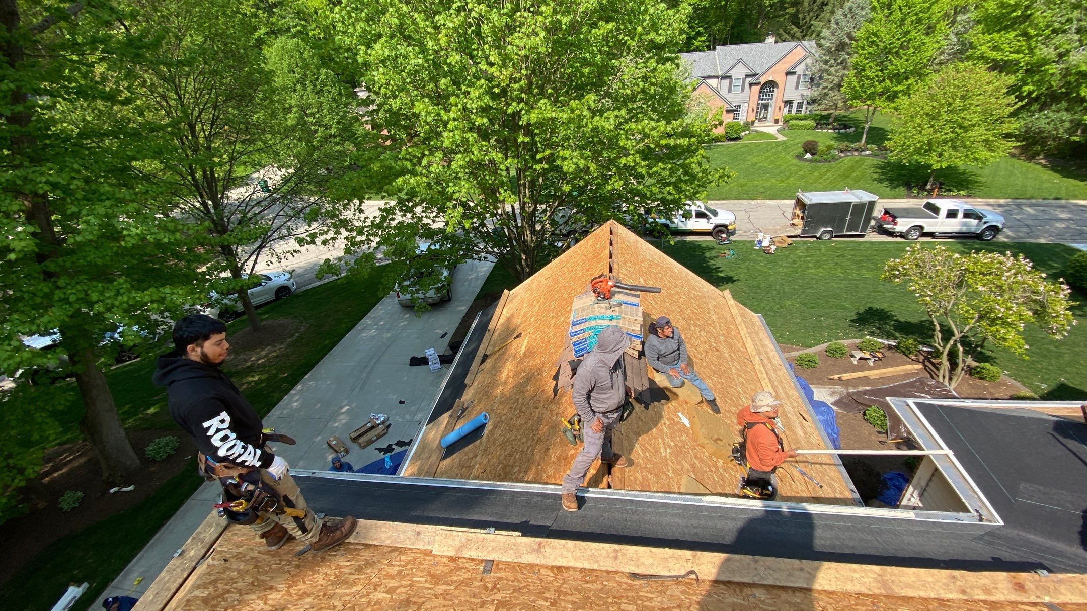 Roof Replacement using CertainTeed Landmark by 180 Contractors