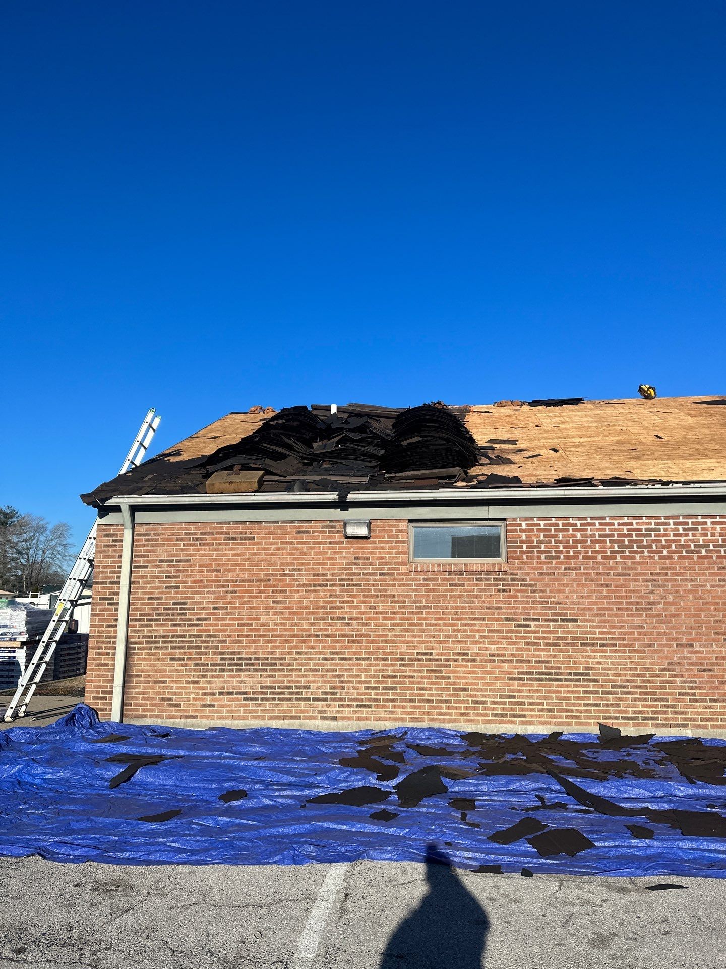 Residential Roofing Installation using GAF Timberline HDZ Charcoal by Nitro Roofing and Construction