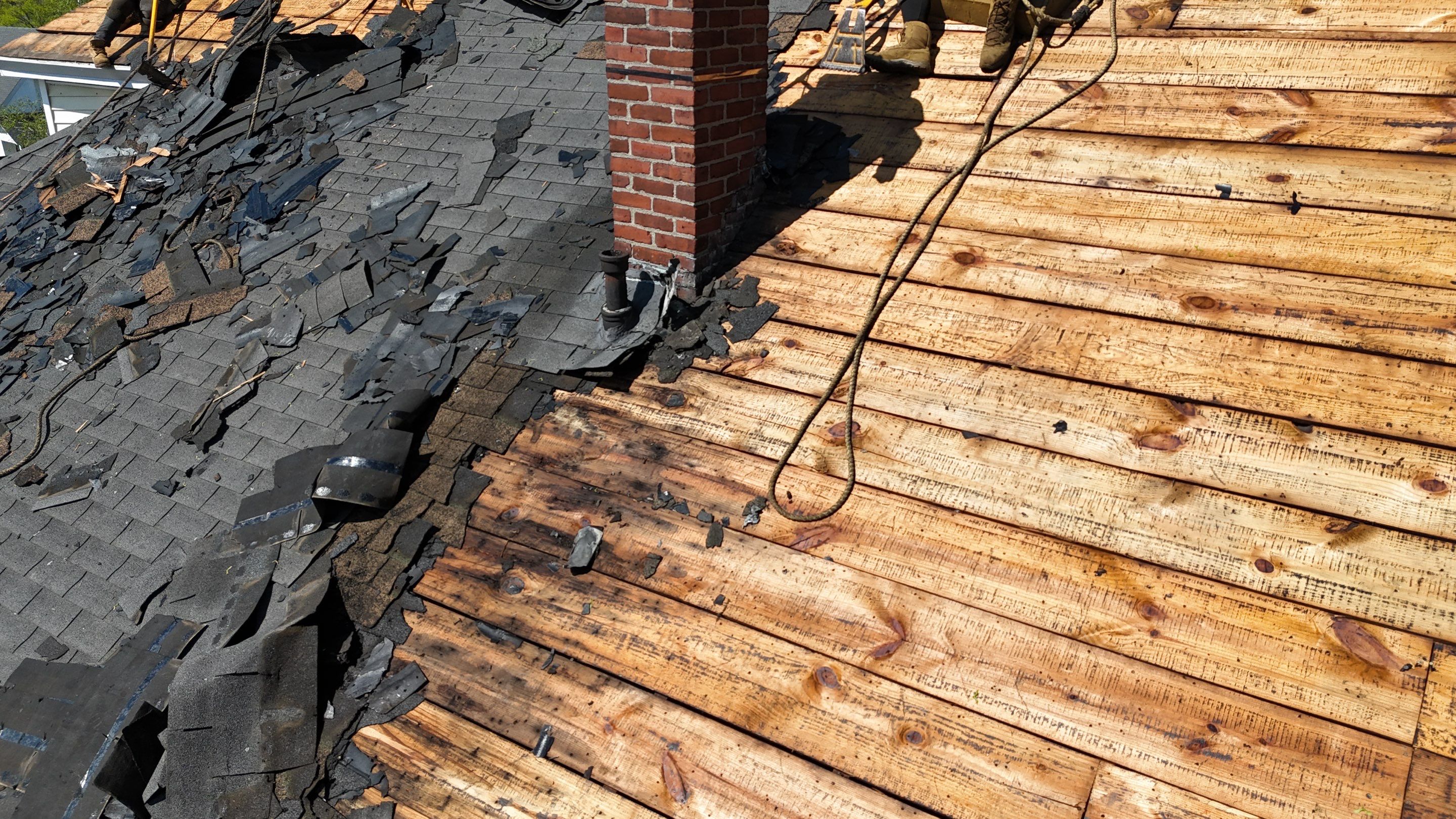 Full Roof Replacement – Lawrence, MA by Mighty Dog Roofing of Greater Middlesex County